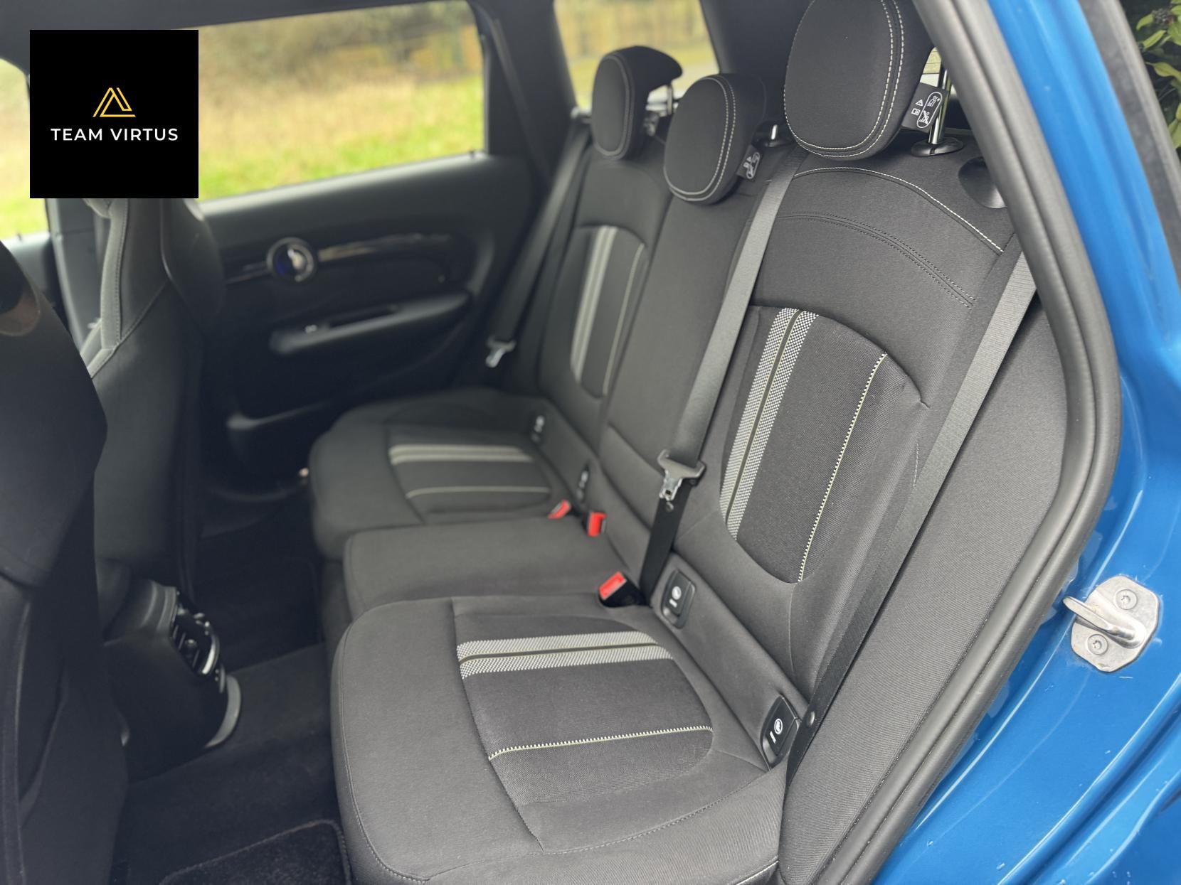 MINI Clubman 1.5 Cooper Sport Estate 6dr Petrol Manual Euro 6 (s/s) (136 ps)