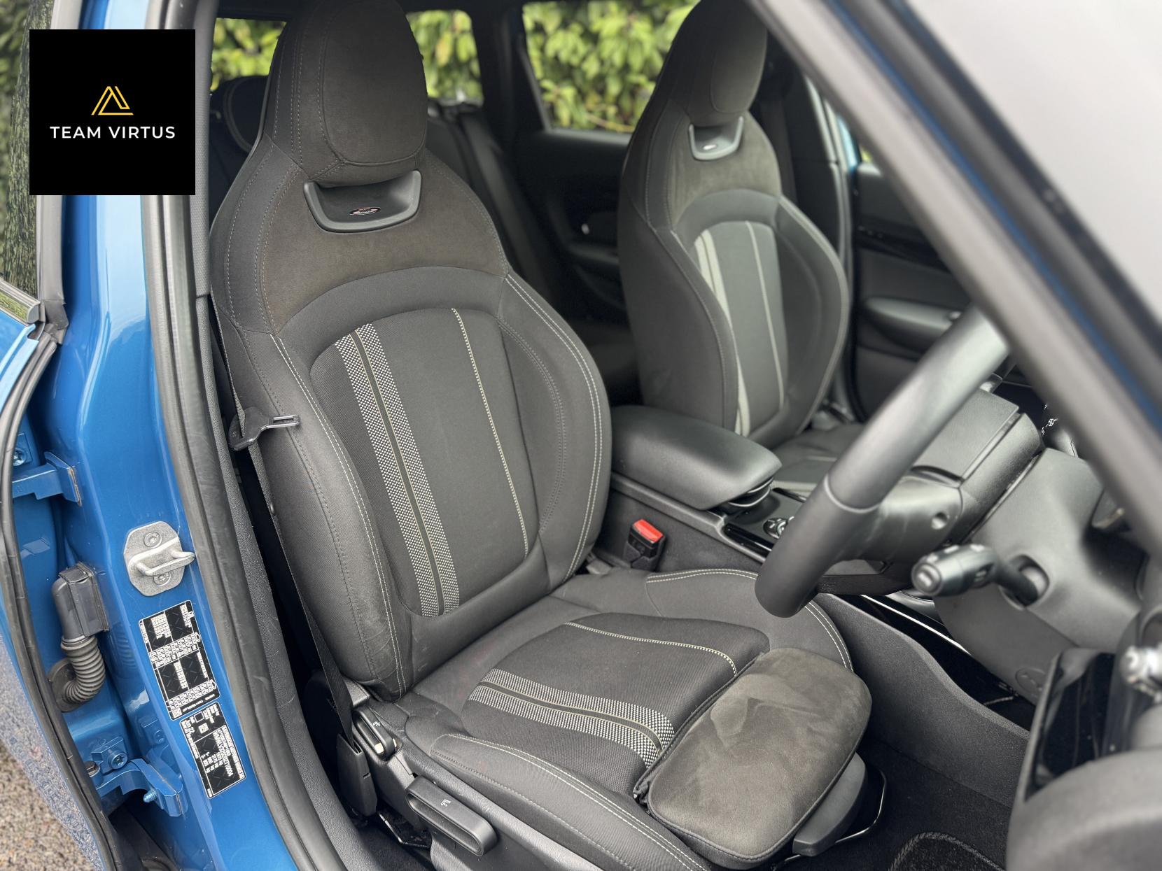 MINI Clubman 1.5 Cooper Sport Estate 6dr Petrol Manual Euro 6 (s/s) (136 ps)