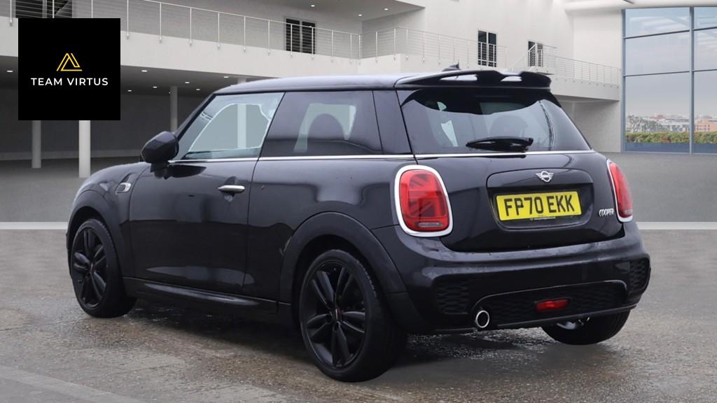 MINI Hatch 1.5 Cooper Sport Hatchback 3dr Petrol Steptronic Euro 6 (s/s) (136 ps)