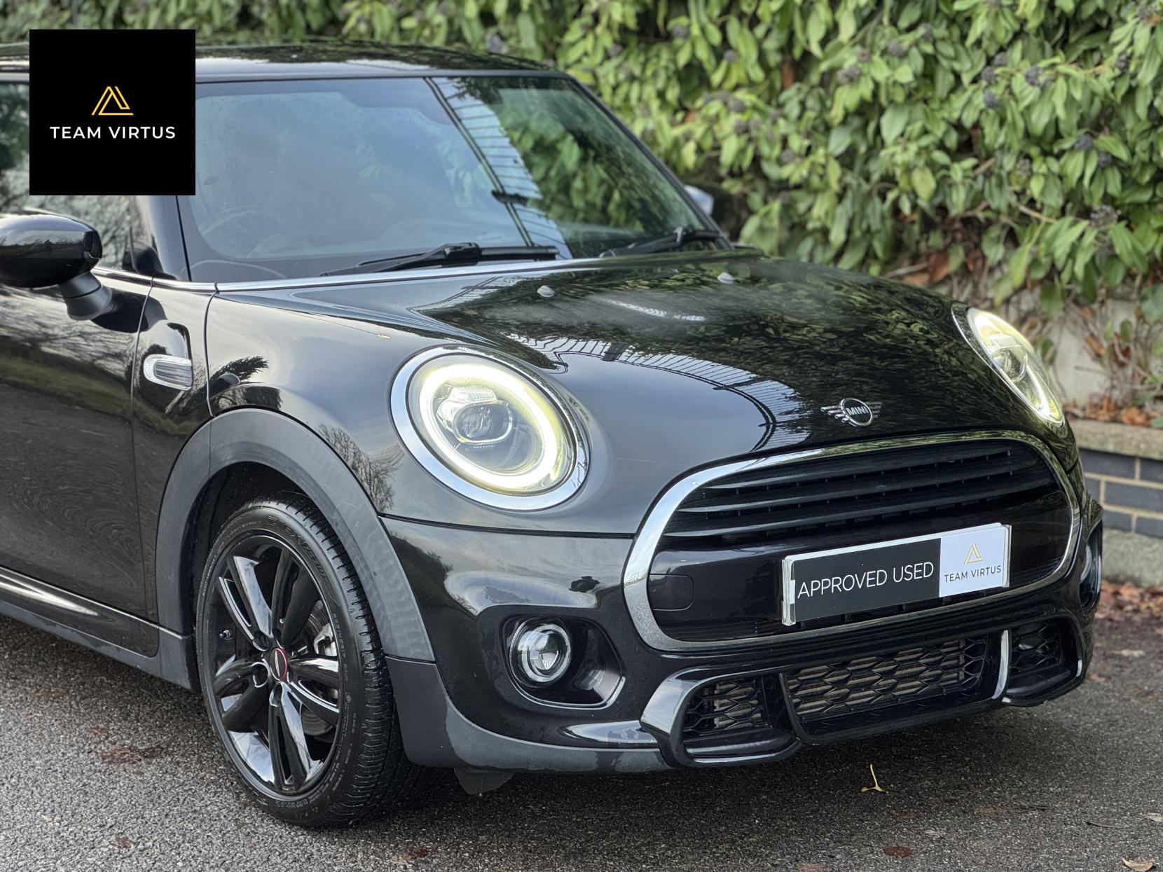 MINI Hatch 1.5 Cooper Sport Hatchback 3dr Petrol Steptronic Euro 6 (s/s) (136 ps)