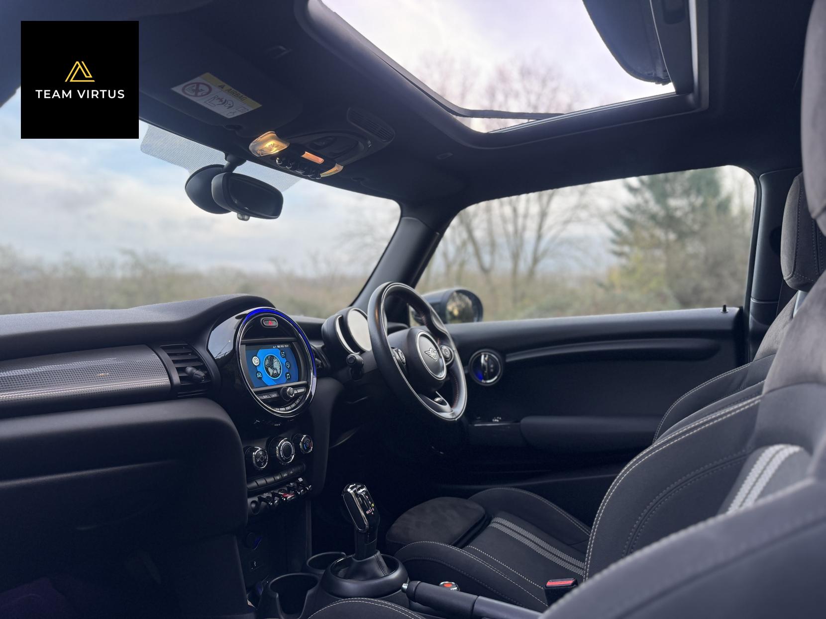 MINI Hatch 1.5 Cooper Sport Hatchback 3dr Petrol Steptronic Euro 6 (s/s) (136 ps)