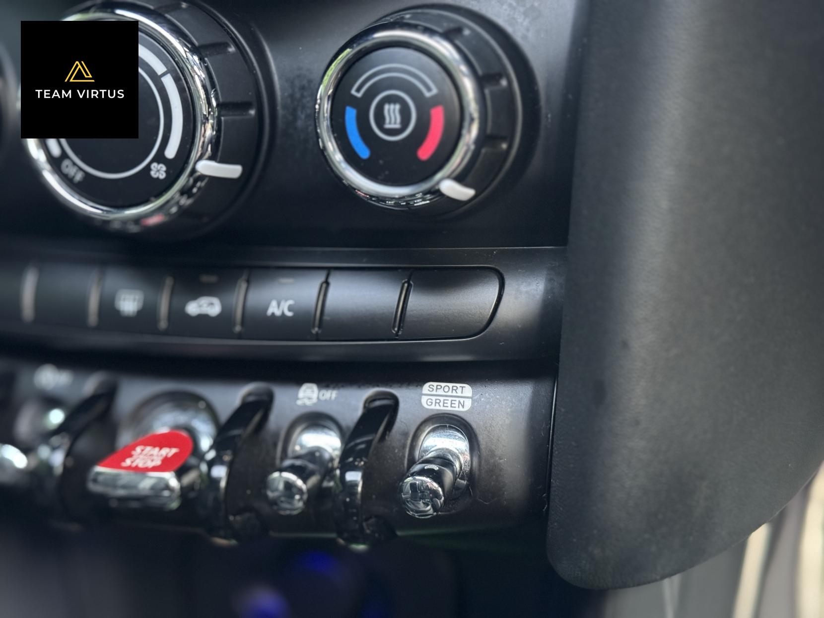 MINI Hatch 1.5 Cooper Sport Hatchback 3dr Petrol Steptronic Euro 6 (s/s) (136 ps)