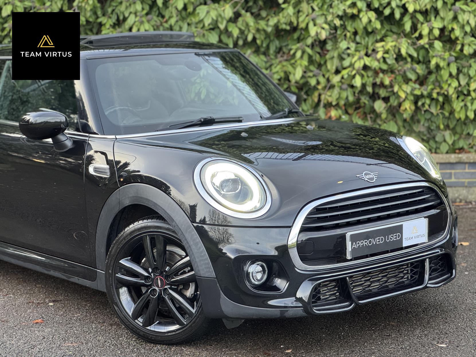 MINI Hatch 1.5 Cooper Sport Hatchback 3dr Petrol Steptronic Euro 6 (s/s) (136 ps)