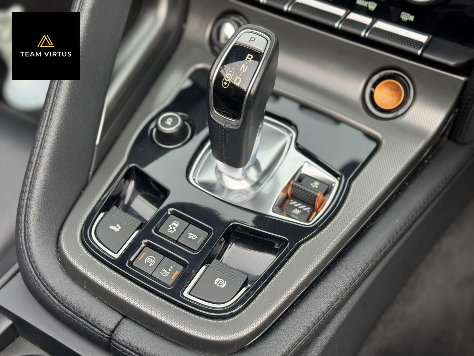 Jaguar F-Type 3.0 V6 S Convertible 2dr Petrol Auto Euro 5 (s/s) (380 ps)