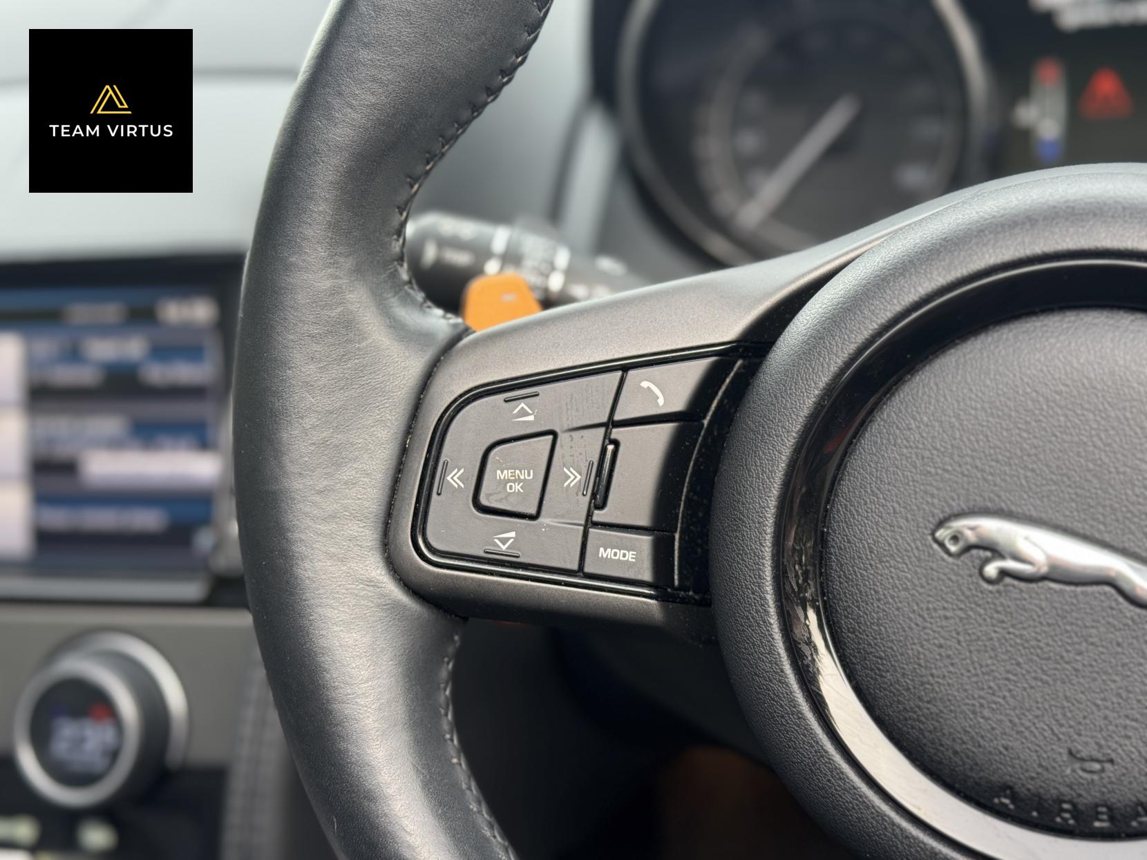 Jaguar F-Type 3.0 V6 S Convertible 2dr Petrol Auto Euro 5 (s/s) (380 ps)