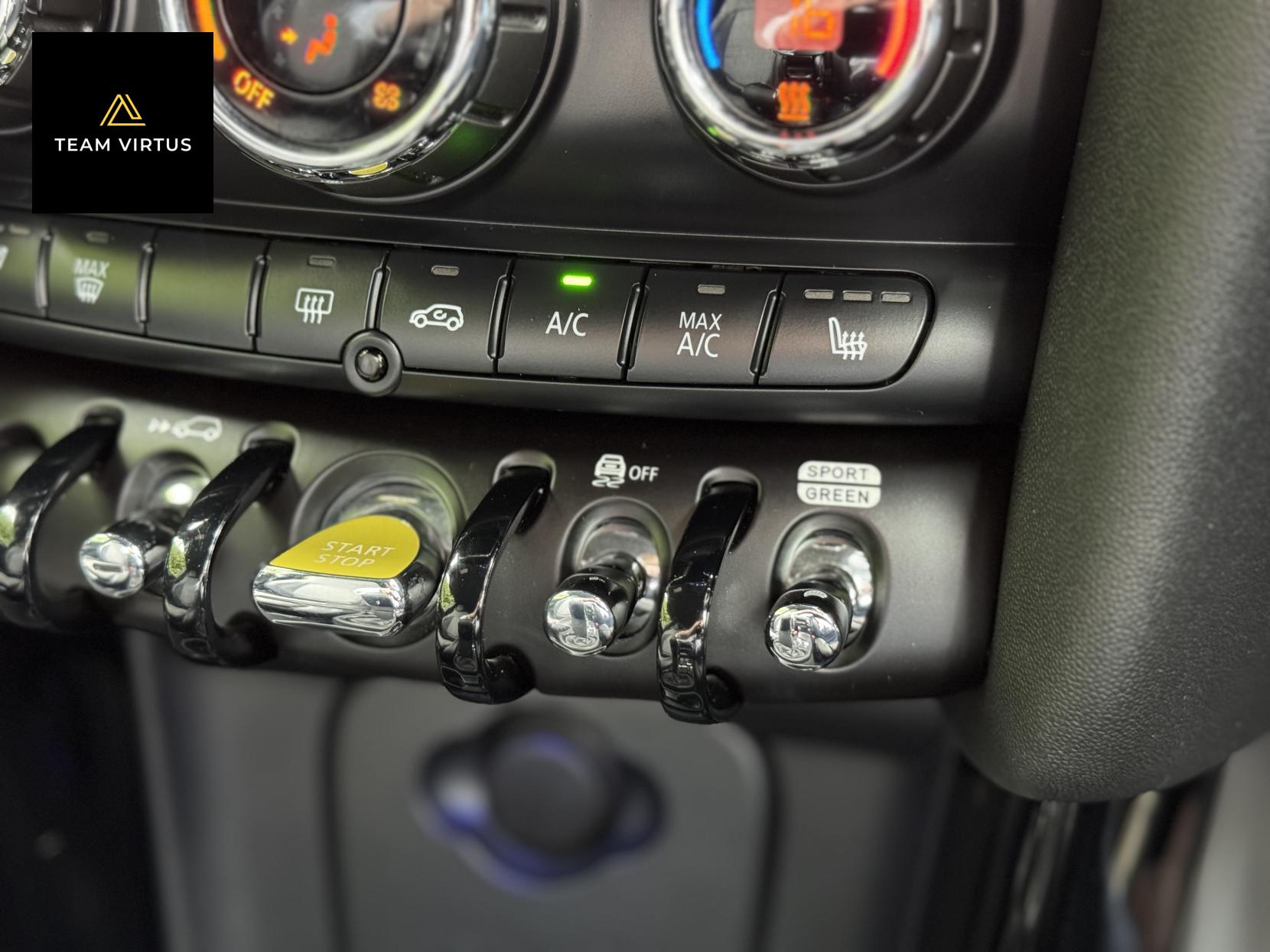 MINI Electric Hatch Cooper SE 32.6kWh Level 2 Hatchback 3dr Electric Auto (184 ps)