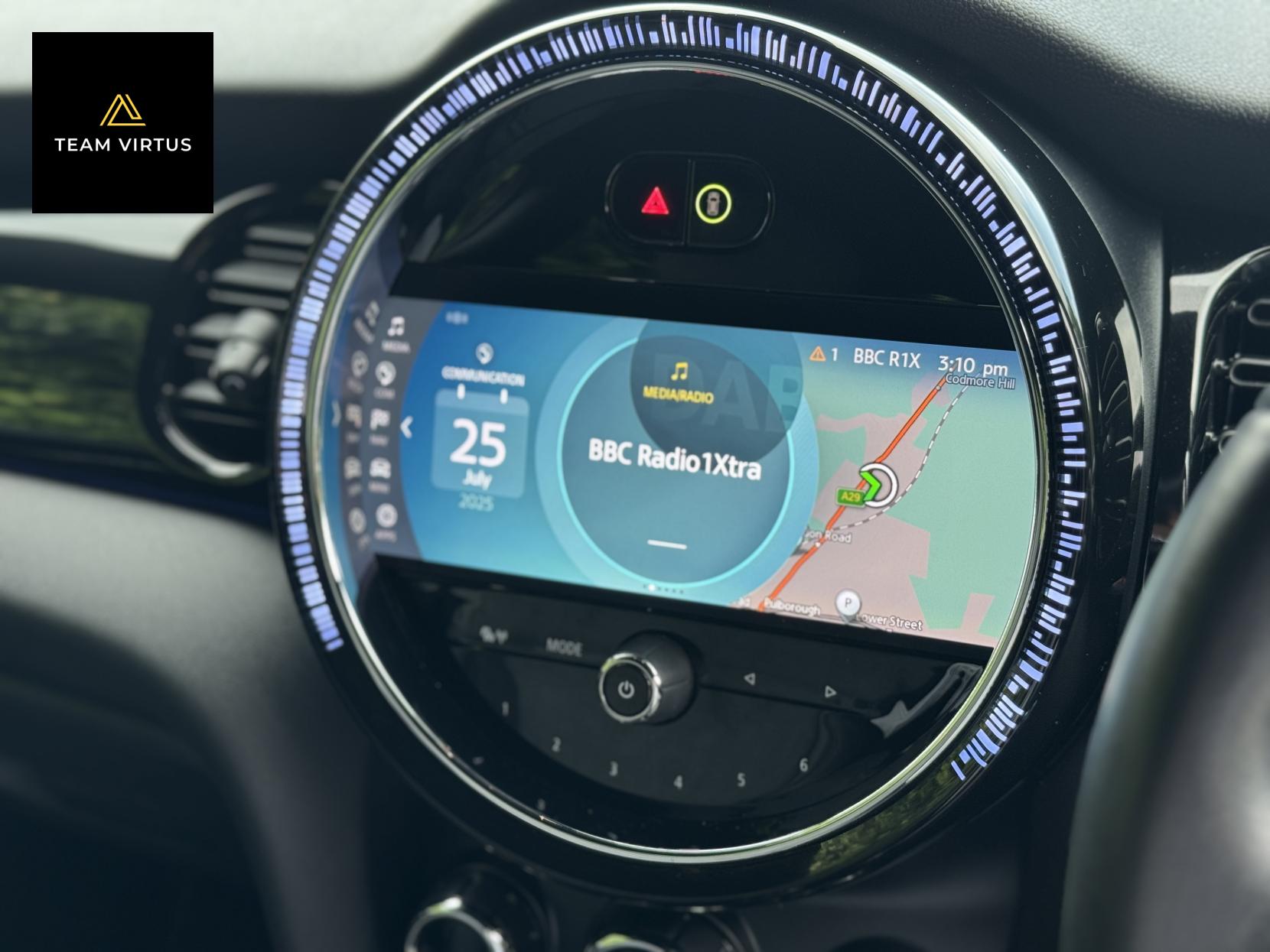 MINI Electric Hatch Cooper SE 32.6kWh Level 2 Hatchback 3dr Electric Auto (184 ps)