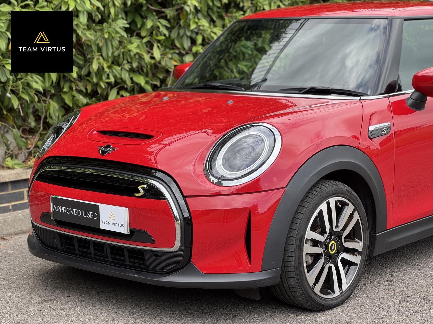 MINI Electric Hatch Cooper SE 32.6kWh Level 2 Hatchback 3dr Electric Auto (184 ps)