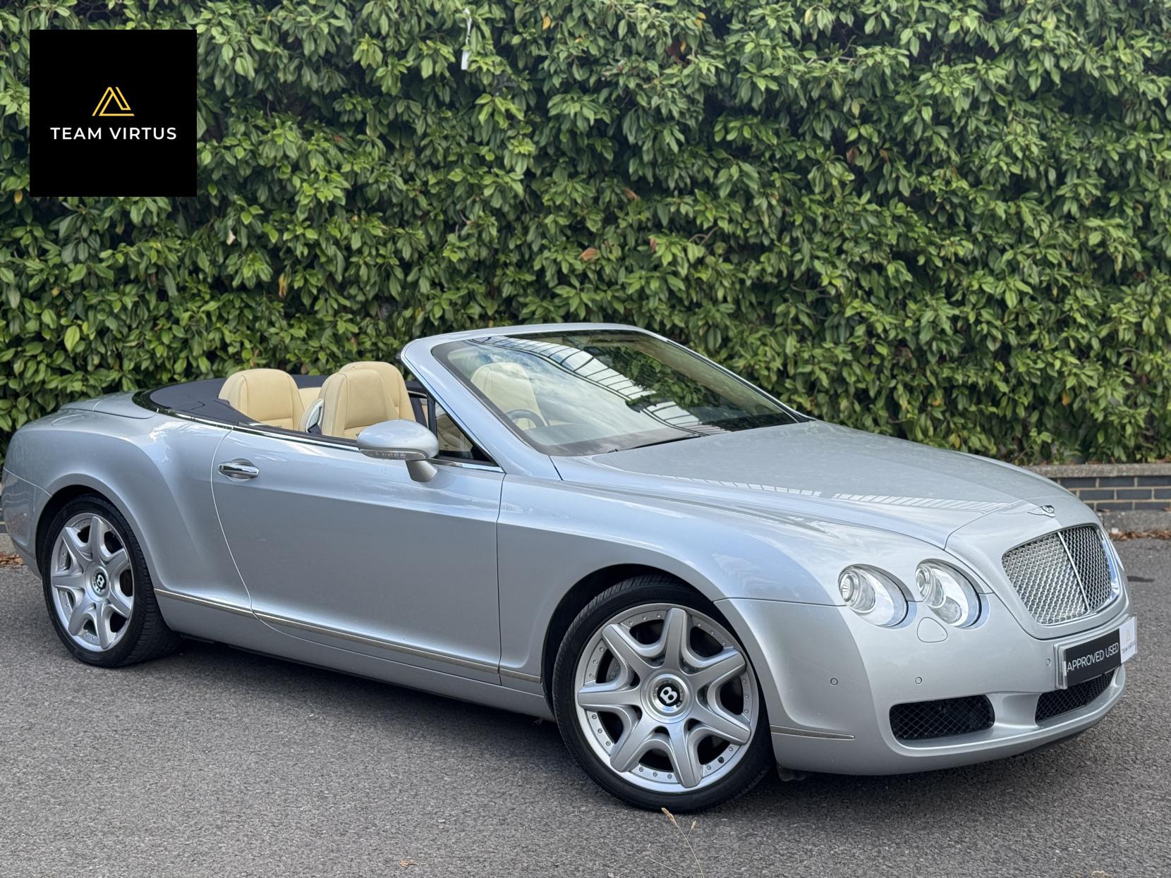 Bentley Continental 6.0 W12 GTC Convertible 2dr Petrol Auto 4WD Euro 4 (560 ps)