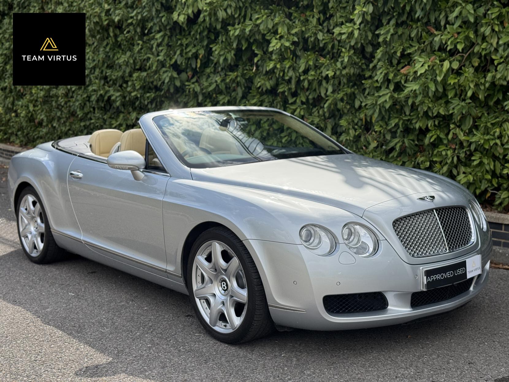 Bentley Continental 6.0 W12 GTC Convertible 2dr Petrol Auto 4WD Euro 4 (560 ps)