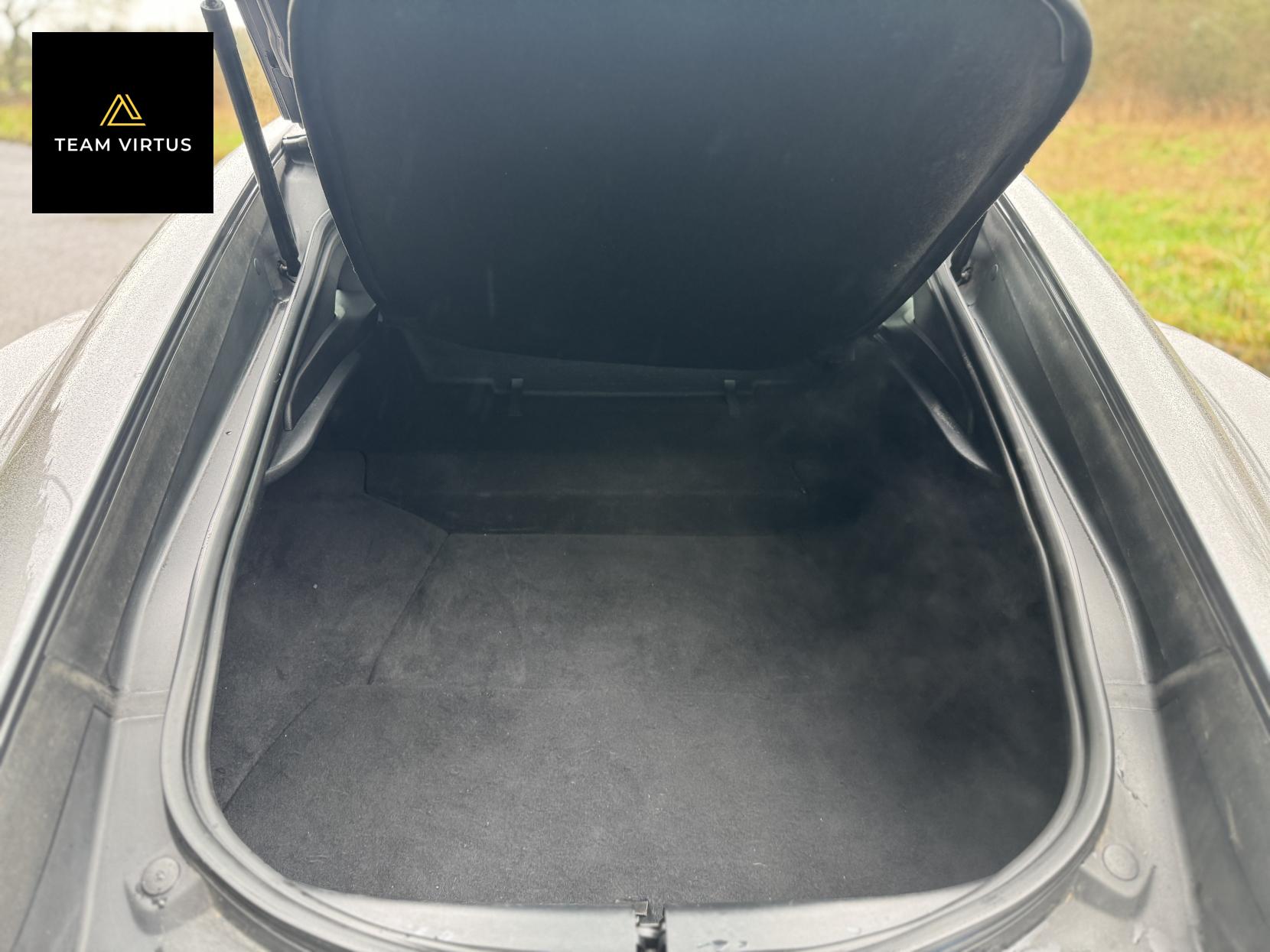 Jaguar F-Type 5.0 V8 R Coupe 2dr Petrol Auto AWD Euro 6 (s/s) (550 ps)