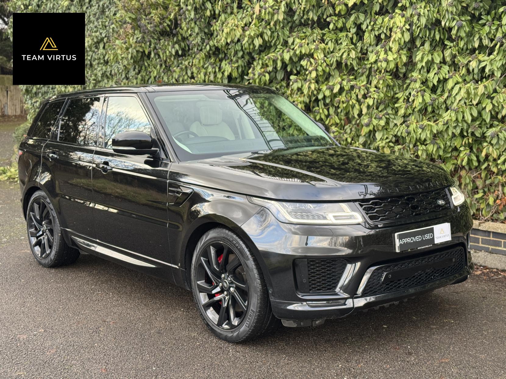Land Rover Range Rover Sport 2.0 P400e 13.1kWh GPF Autobiography Dynamic SUV 5dr Petrol Plug-in Hybrid Auto 4WD Euro 6 (s/s) (404 ps)