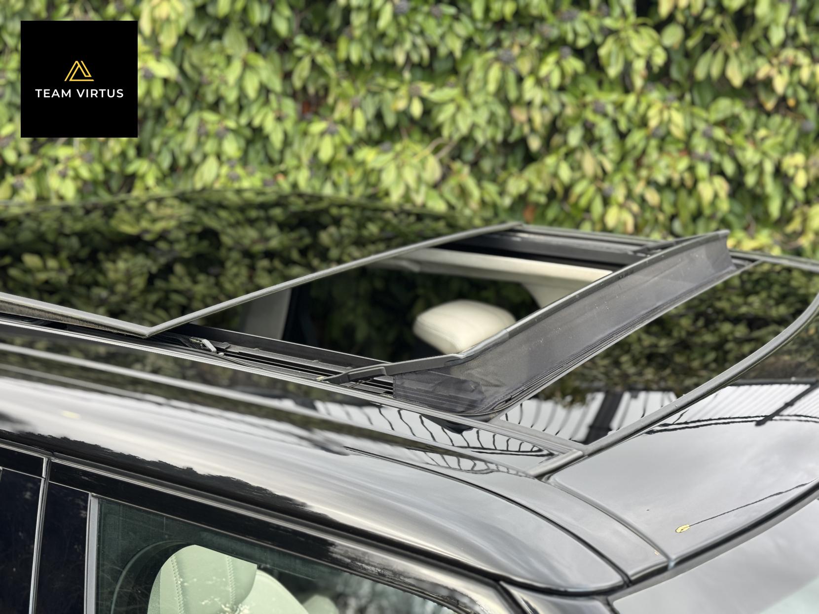 Land Rover Range Rover Sport 2.0 P400e 13.1kWh GPF Autobiography Dynamic SUV 5dr Petrol Plug-in Hybrid Auto 4WD Euro 6 (s/s) (404 ps)