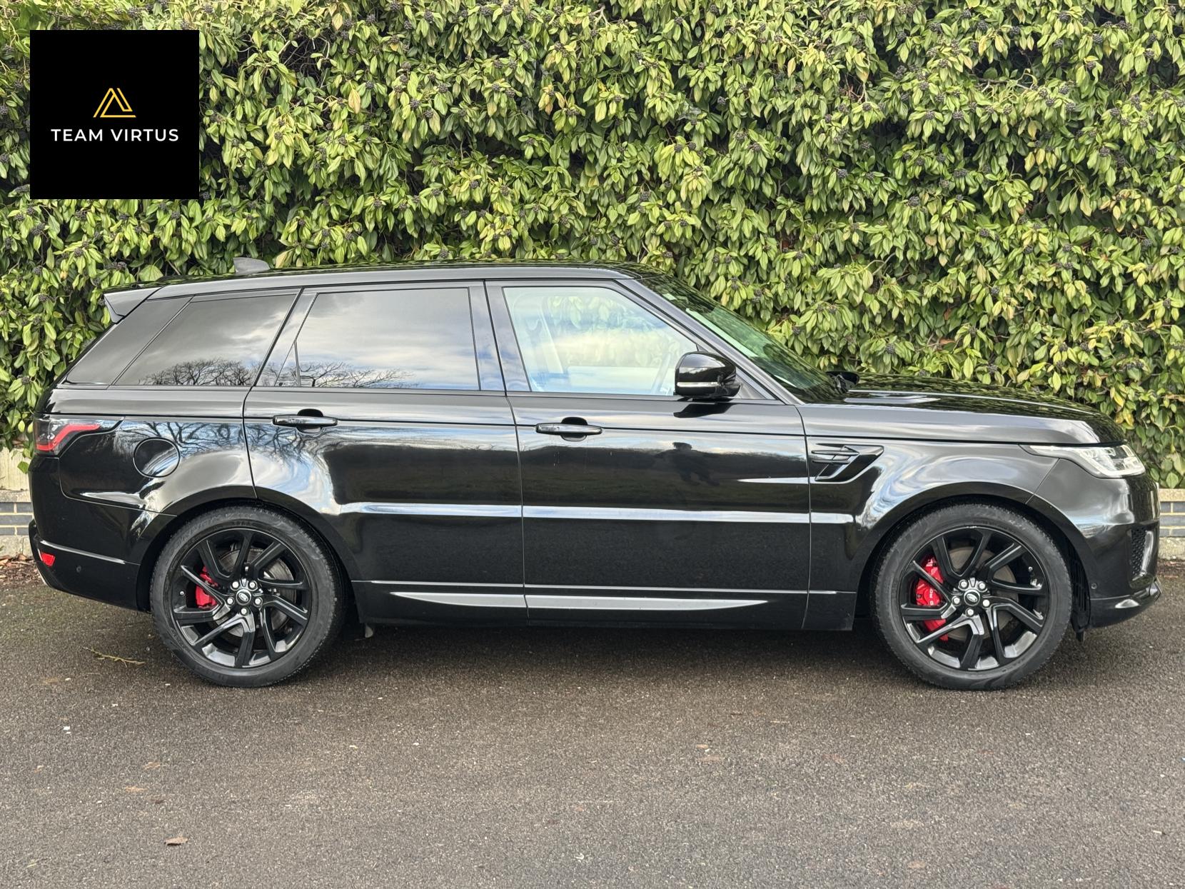 Land Rover Range Rover Sport 2.0 P400e 13.1kWh GPF Autobiography Dynamic SUV 5dr Petrol Plug-in Hybrid Auto 4WD Euro 6 (s/s) (404 ps)