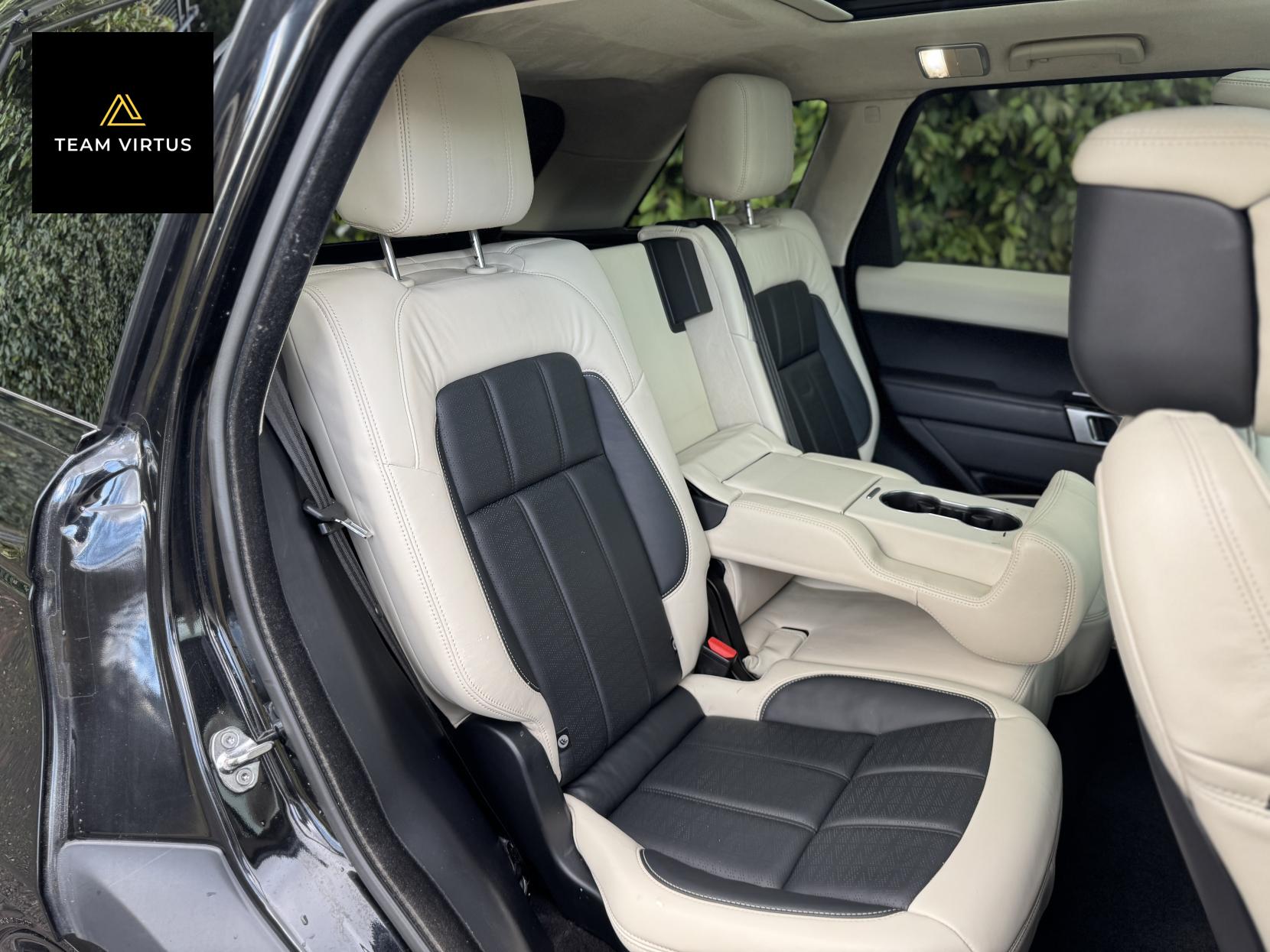 Land Rover Range Rover Sport 2.0 P400e 13.1kWh GPF Autobiography Dynamic SUV 5dr Petrol Plug-in Hybrid Auto 4WD Euro 6 (s/s) (404 ps)