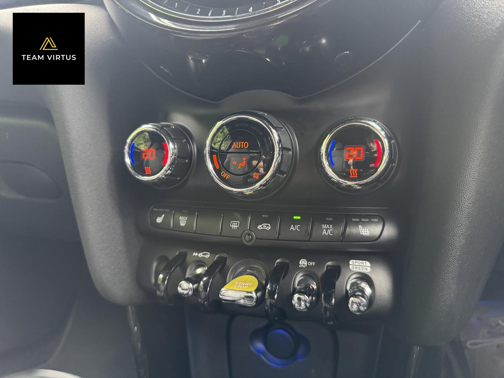 MINI Electric Hatch Cooper SE 32.6kWh Level 2 Hatchback 3dr Electric Auto (184 ps)