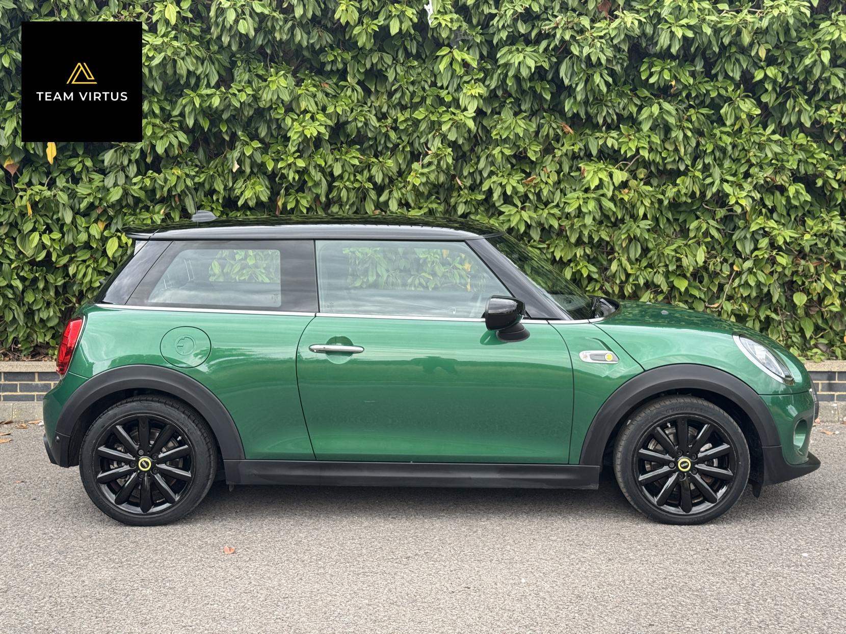 MINI Electric Hatch Cooper SE 32.6kWh Level 2 Hatchback 3dr Electric Auto (184 ps)