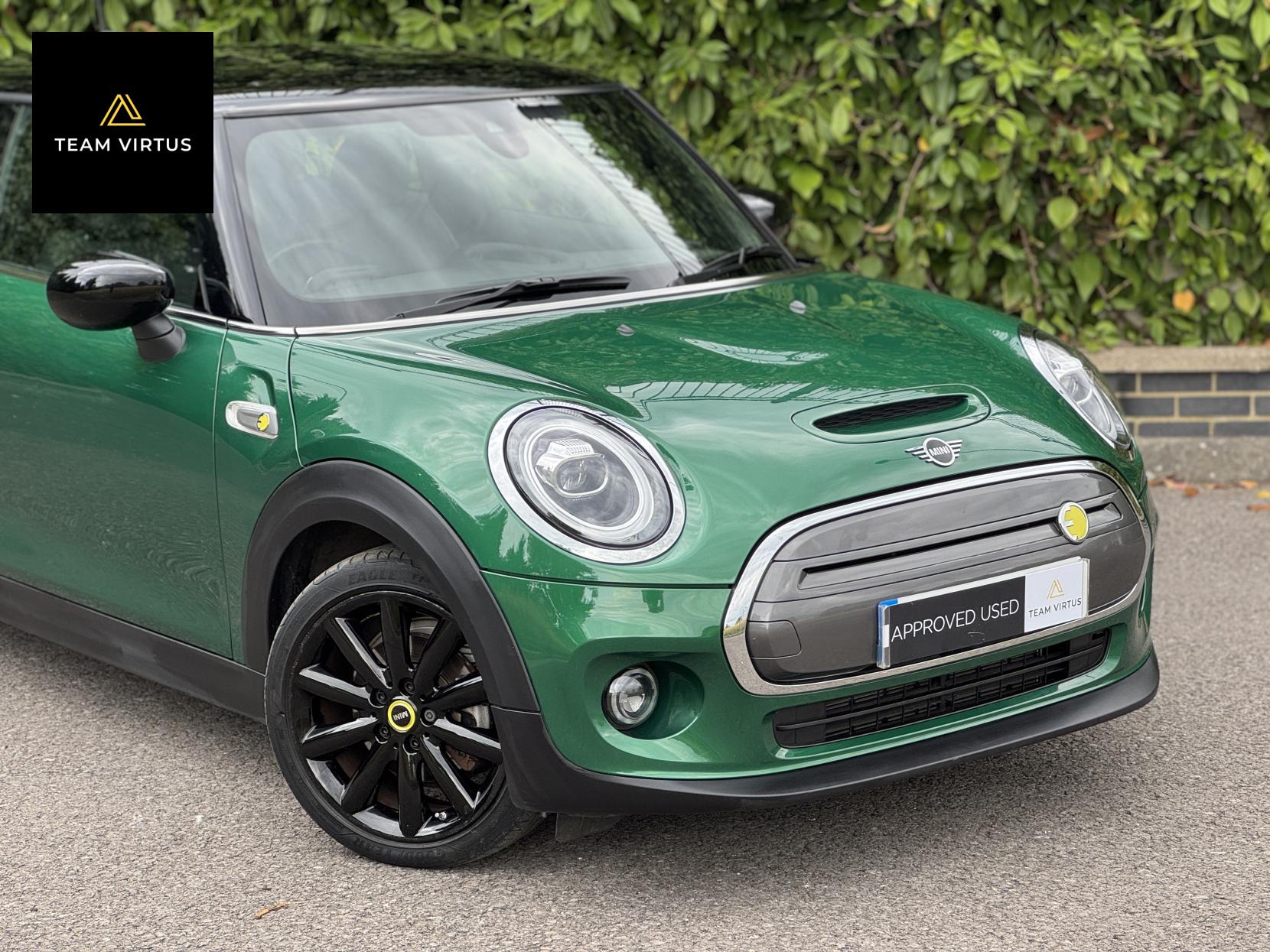 MINI Electric Hatch Cooper SE 32.6kWh Level 2 Hatchback 3dr Electric Auto (184 ps)
