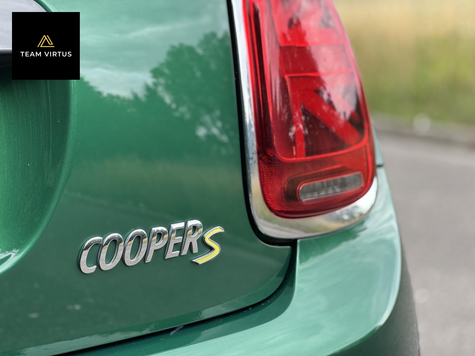 MINI Electric Hatch Cooper SE 32.6kWh Level 2 Hatchback 3dr Electric Auto (184 ps)