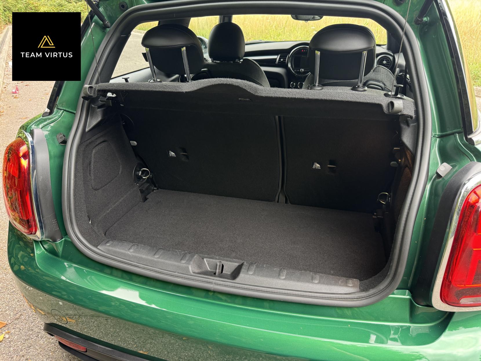 MINI Electric Hatch Cooper SE 32.6kWh Level 2 Hatchback 3dr Electric Auto (184 ps)