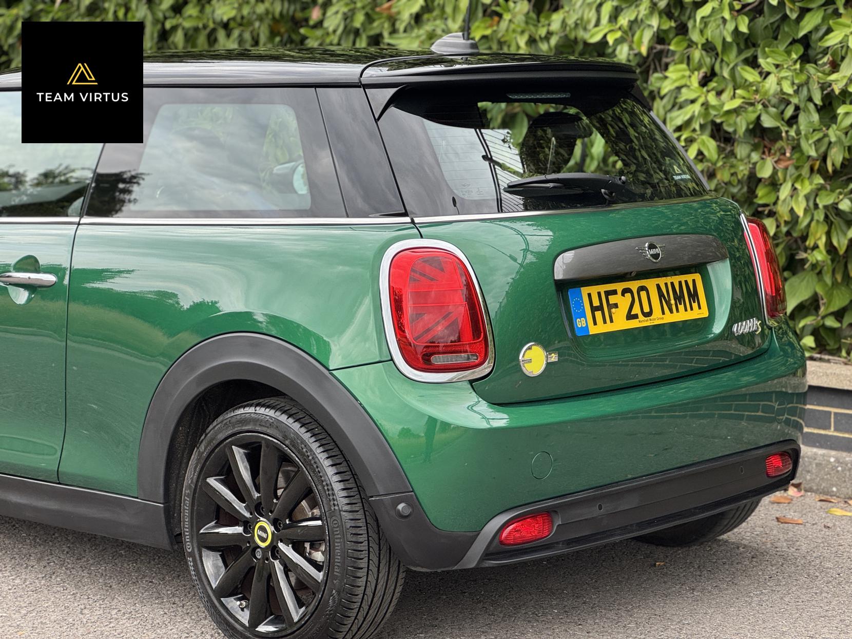 MINI Electric Hatch Cooper SE 32.6kWh Level 2 Hatchback 3dr Electric Auto (184 ps)