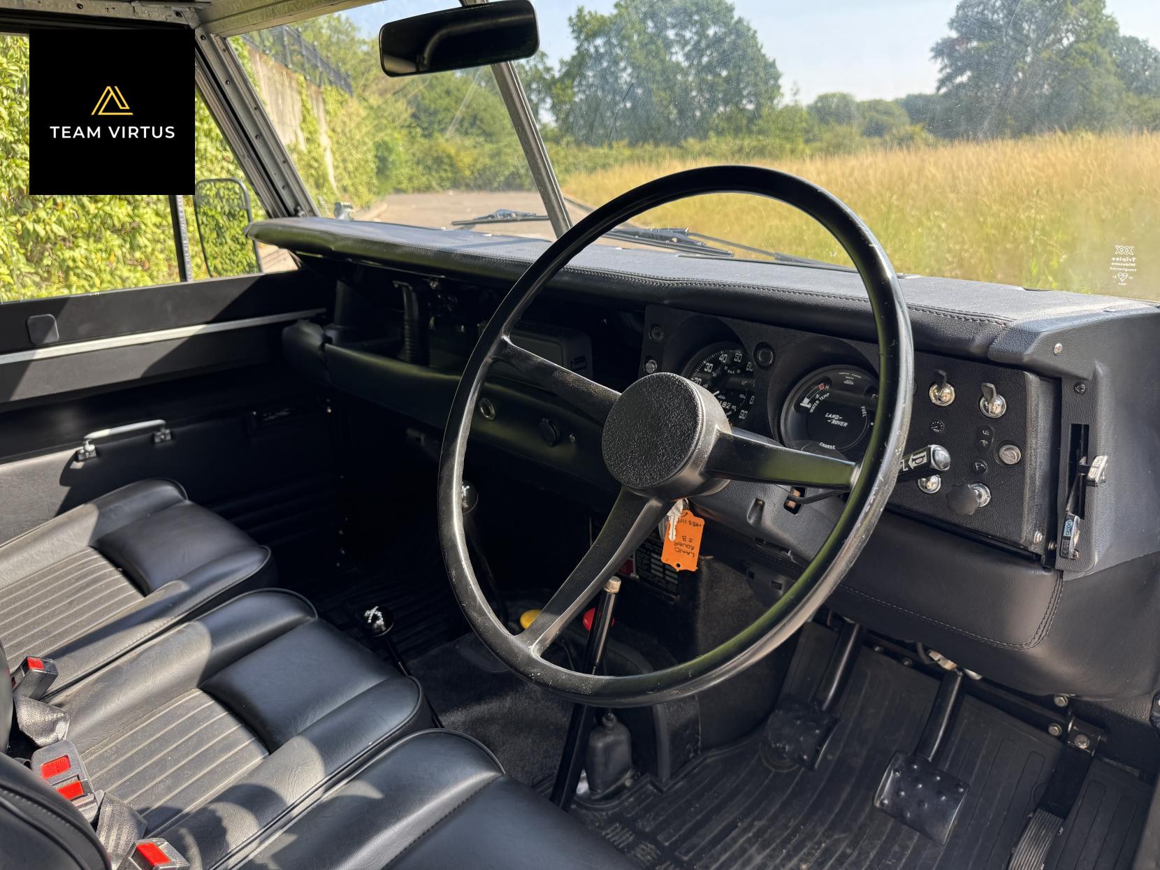Land Rover Series iii 88