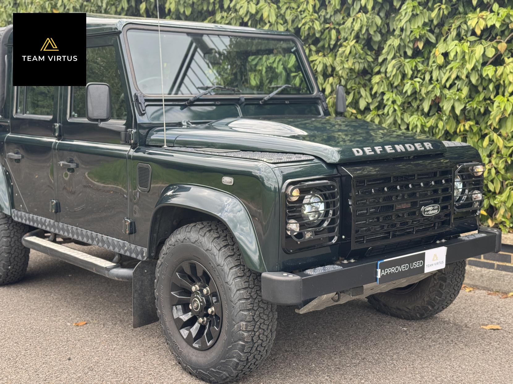 Land Rover Defender 110 2.2 TDCi XS Pickup Double Cab 4dr Diesel Manual 4WD MWB Euro 5 (122 ps)
