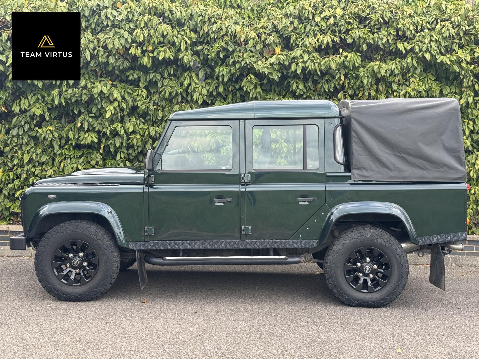 Land Rover Defender 110 2.2 TDCi XS Pickup Double Cab 4dr Diesel Manual 4WD MWB Euro 5 (122 ps)