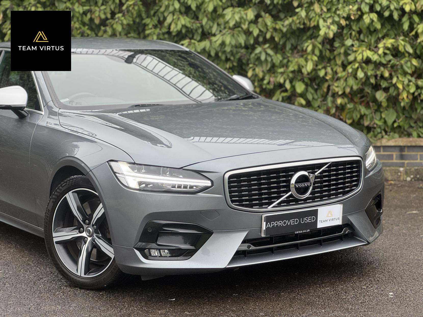 Volvo S90 2.0 T4 R-Design Plus Saloon 4dr Petrol Auto Euro 6 (s/s) (190 ps)