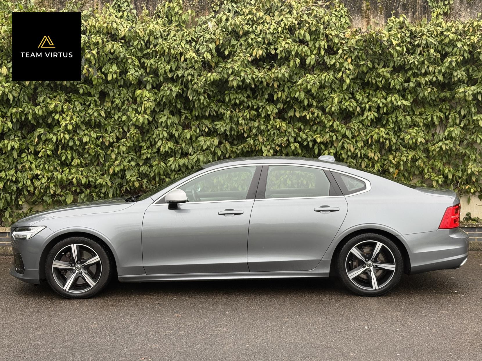 Volvo S90 2.0 T4 R-Design Plus Saloon 4dr Petrol Auto Euro 6 (s/s) (190 ps)