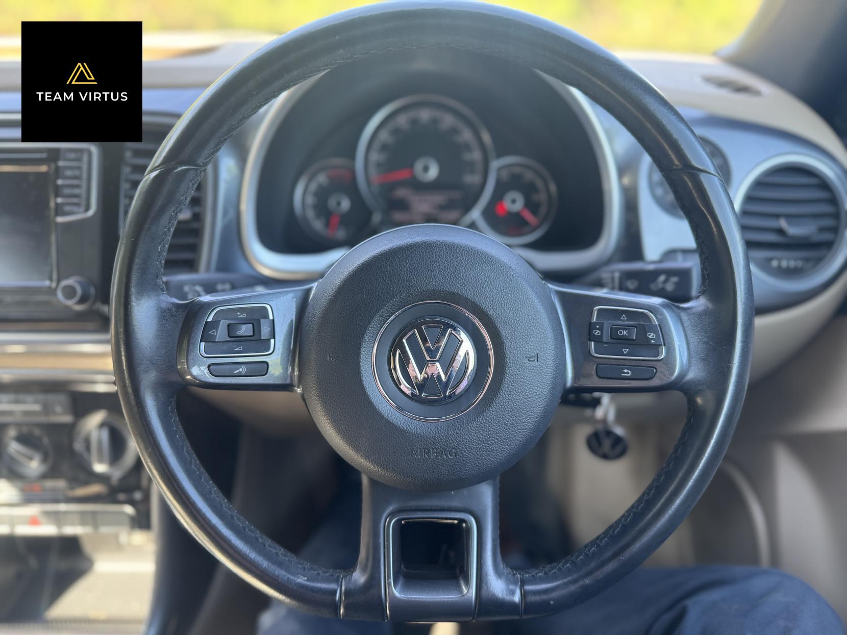 Volkswagen Beetle 1.4 TSI BlueMotion Tech Design Cabriolet 2dr Petrol Manual Euro 6 (s/s) (150 ps)