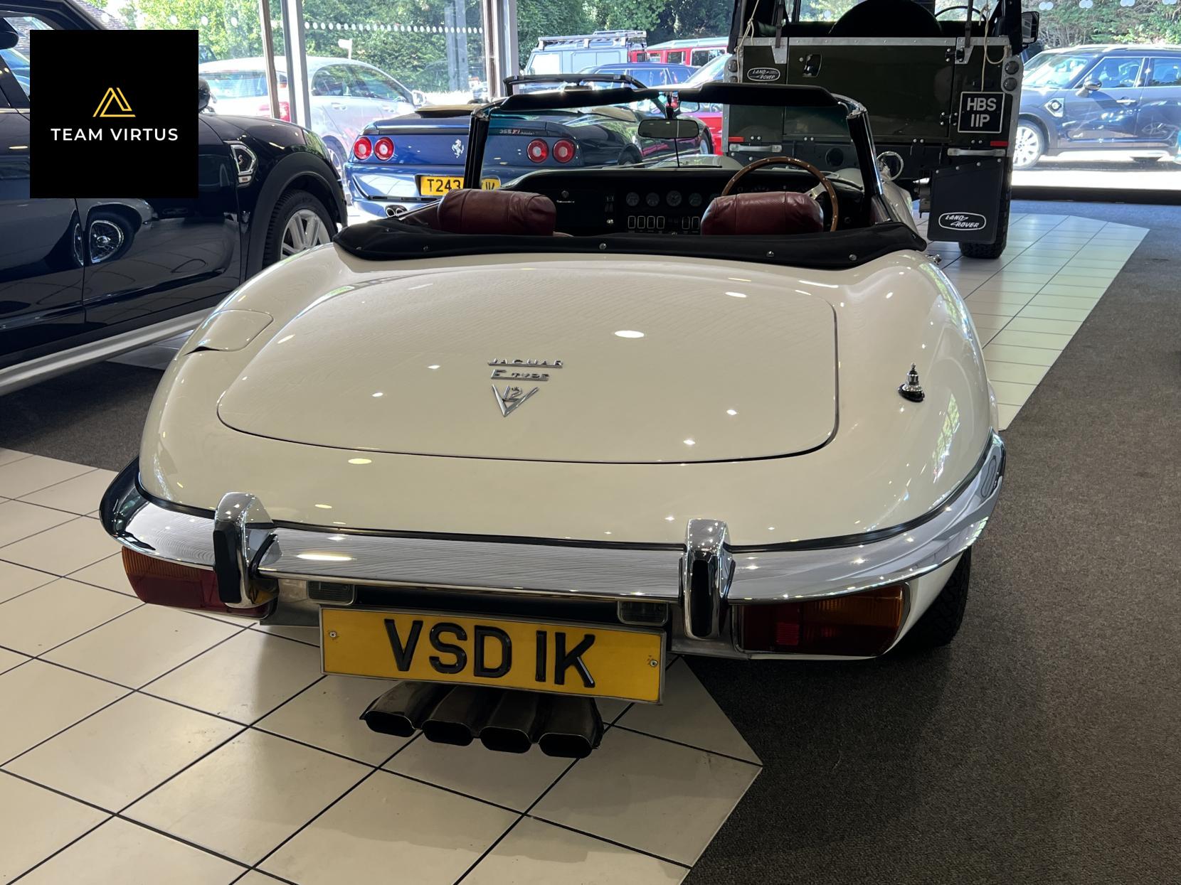Jaguar E-Type 5.3 Series III