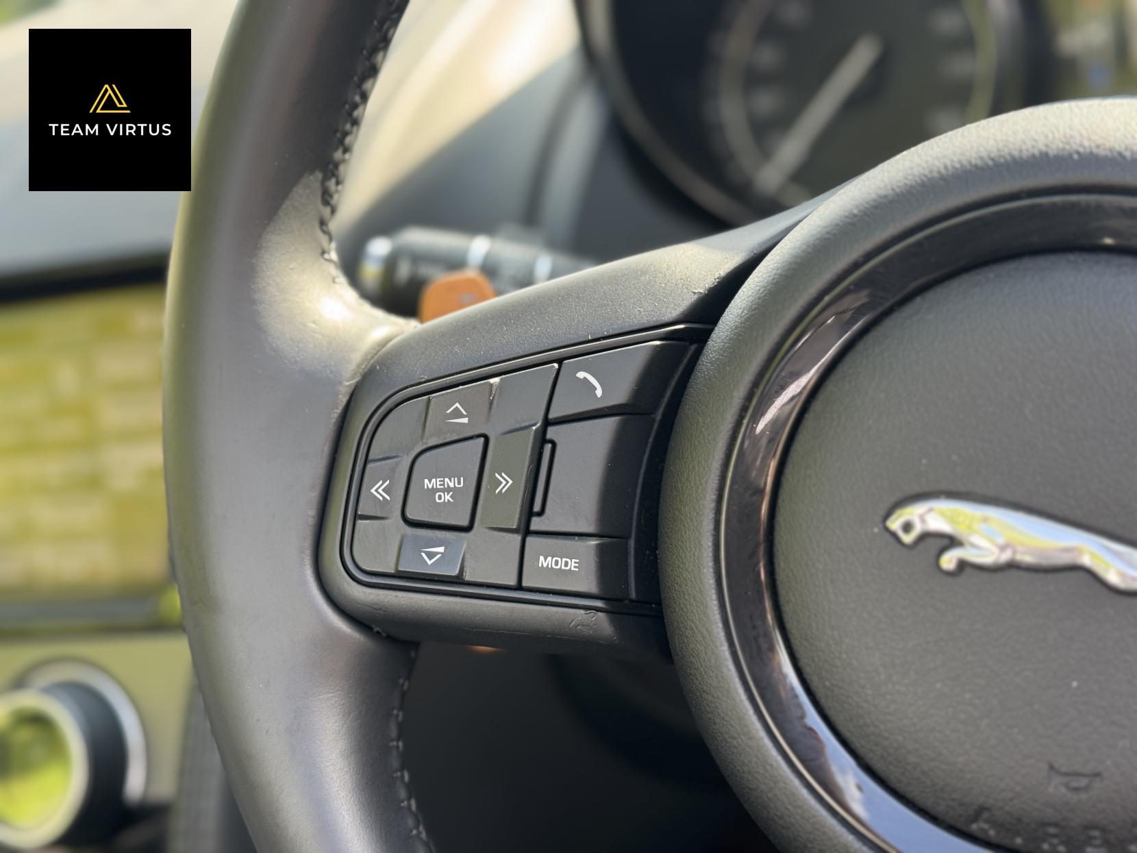 Jaguar F-Type 3.0 V6 S Convertible 2dr Petrol Auto Euro 5 (s/s) (380 ps)