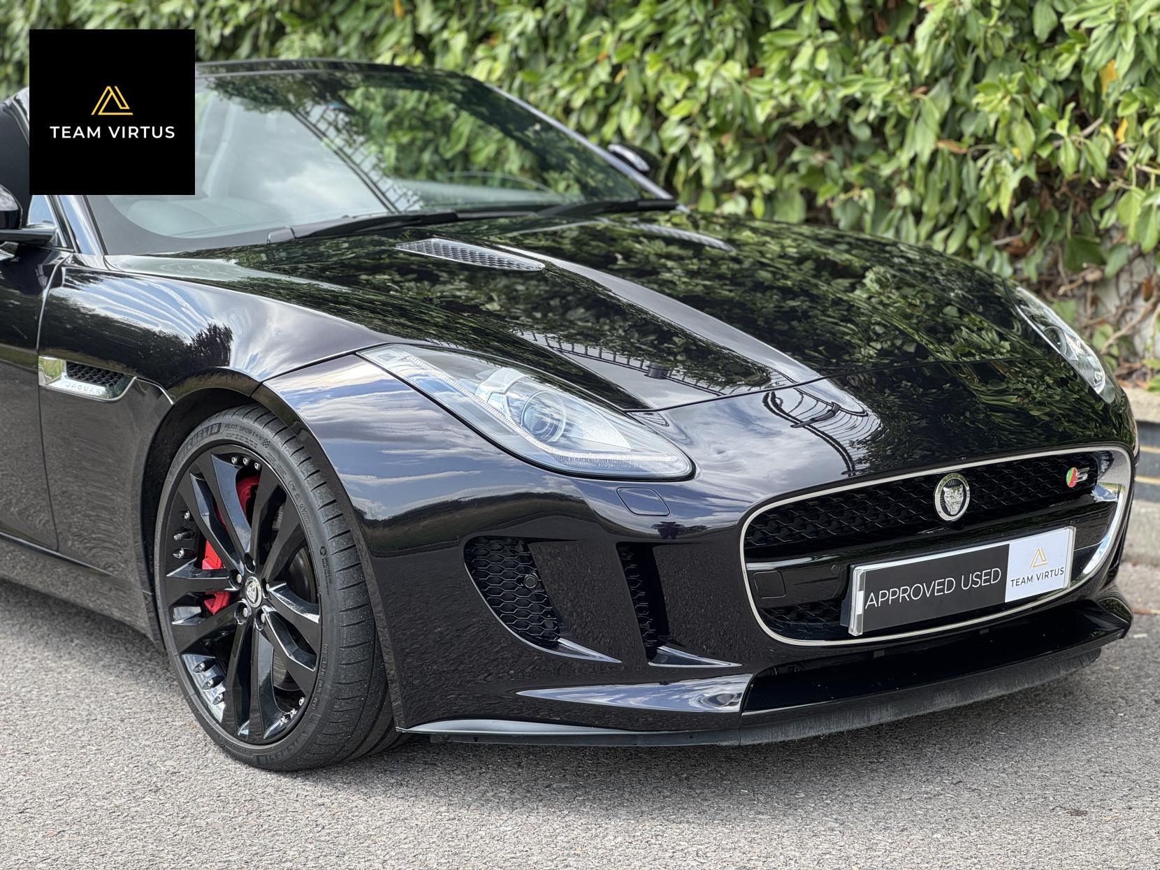 Jaguar F-Type 3.0 V6 S Convertible 2dr Petrol Auto Euro 5 (s/s) (380 ps)