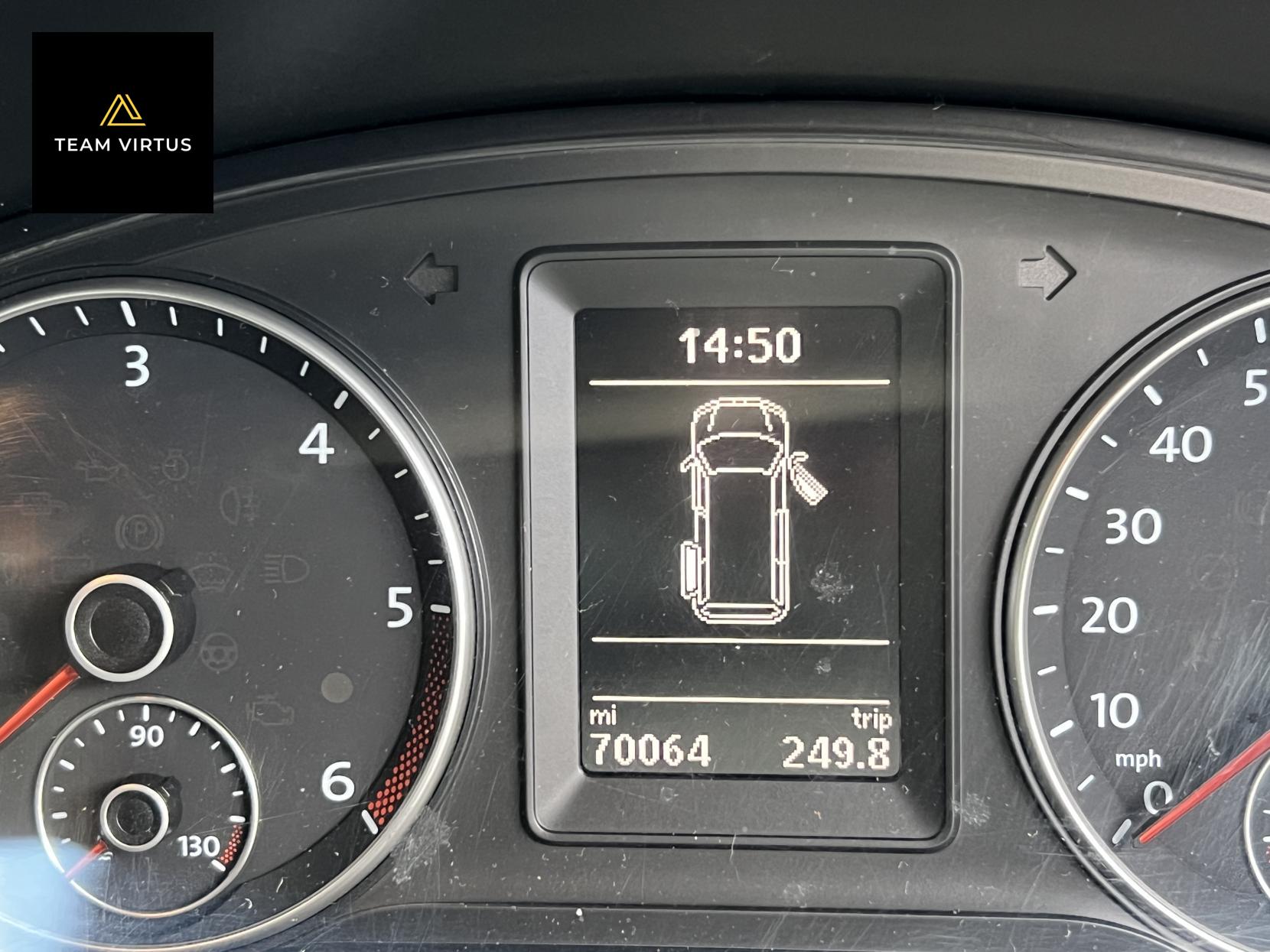 Volkswagen Transporter 2.0 TDI T28 Highline Panel Van 4dr Diesel Manual L1 H1 (203 g/km, 138.08 bhp)