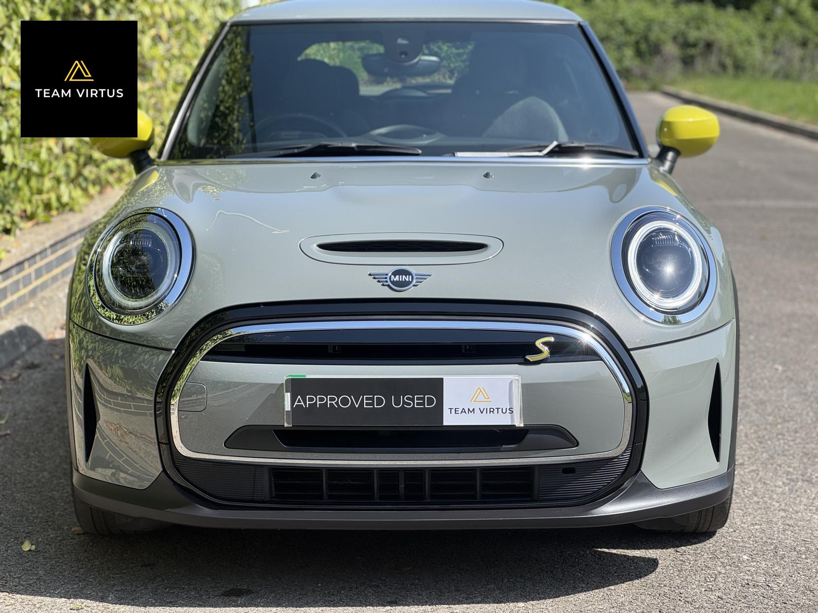 MINI Electric Hatch Cooper SE 32.6kWh Level 2 Hatchback 3dr Electric Auto (184 ps)