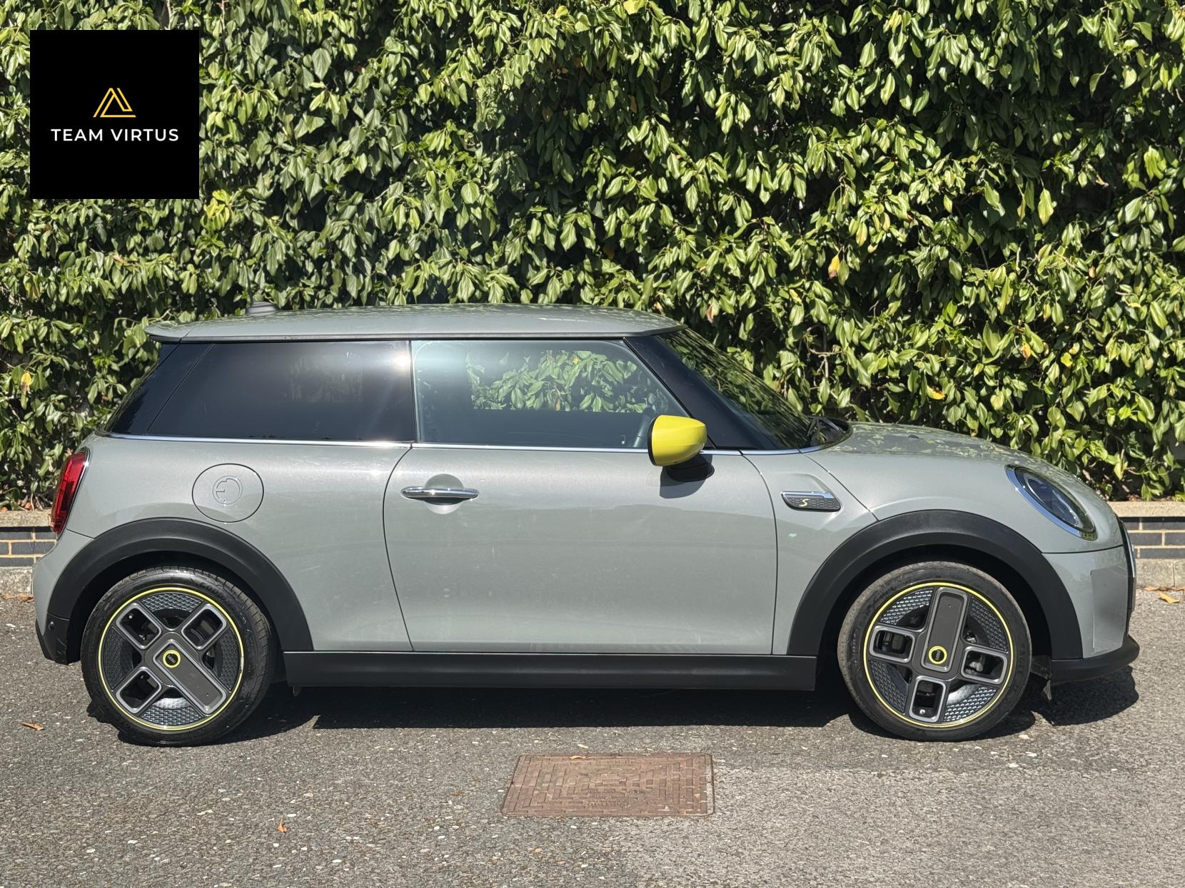 MINI Electric Hatch Cooper SE 32.6kWh Level 2 Hatchback 3dr Electric Auto (184 ps)