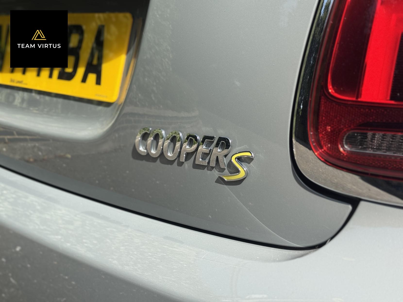 MINI Electric Hatch Cooper SE 32.6kWh Level 2 Hatchback 3dr Electric Auto (184 ps)