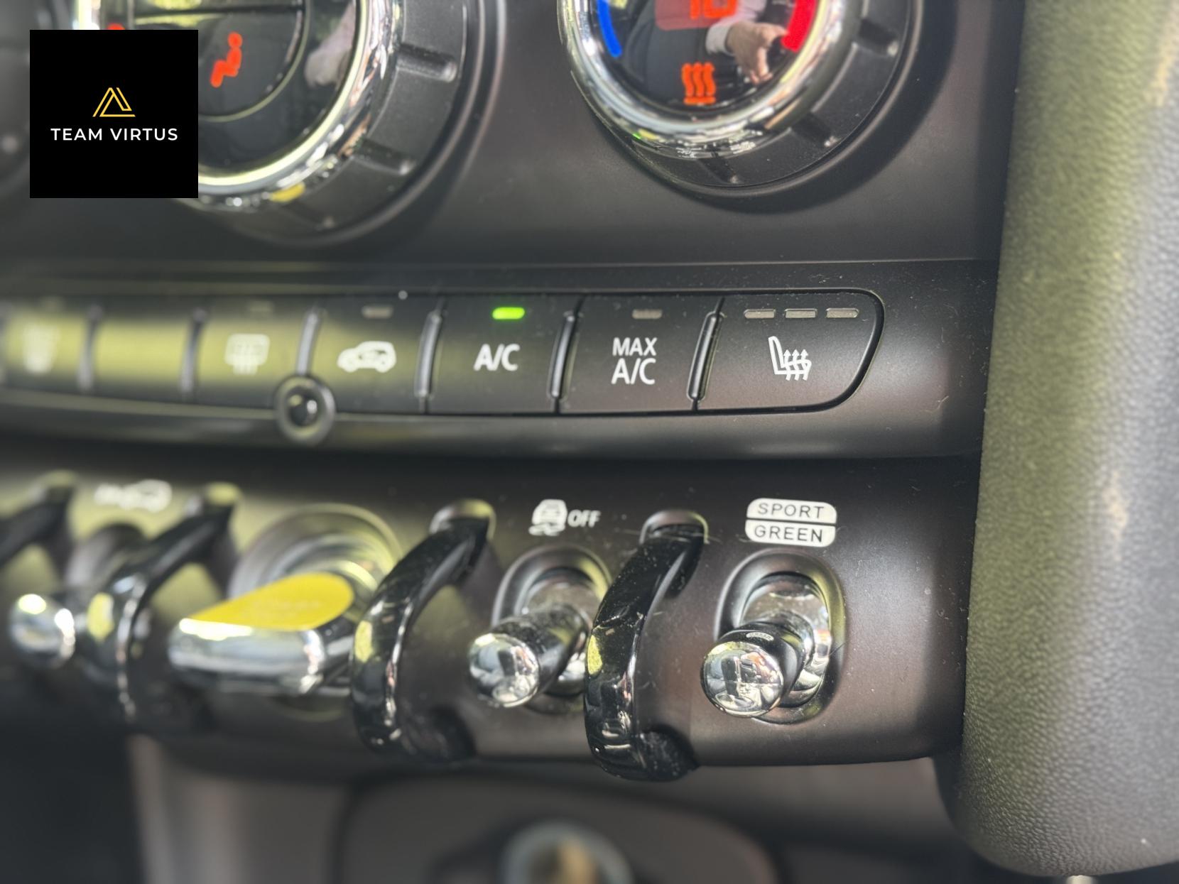MINI Electric Hatch Cooper SE 32.6kWh Level 2 Hatchback 3dr Electric Auto (184 ps)