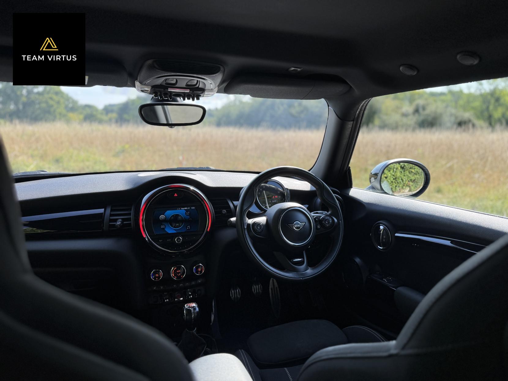MINI Hatch 2.0 Cooper S Sport Hatchback 3dr Petrol Manual Euro 6 (s/s) (192 ps)