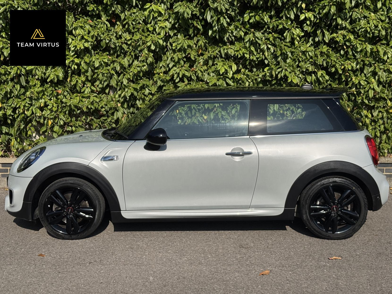 MINI Hatch 2.0 Cooper S Sport Hatchback 3dr Petrol Manual Euro 6 (s/s) (192 ps)