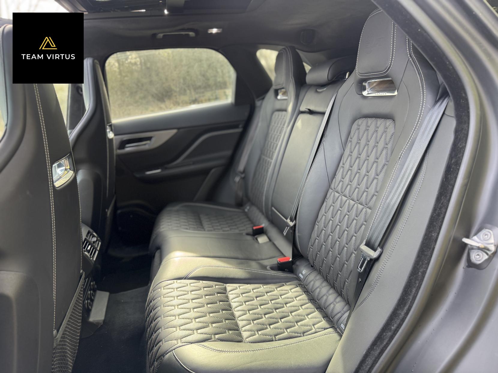 Jaguar F-PACE 5.0 V8 SVR SUV 5dr Petrol Quickshift AWD Euro 6 (s/s) (550 ps)