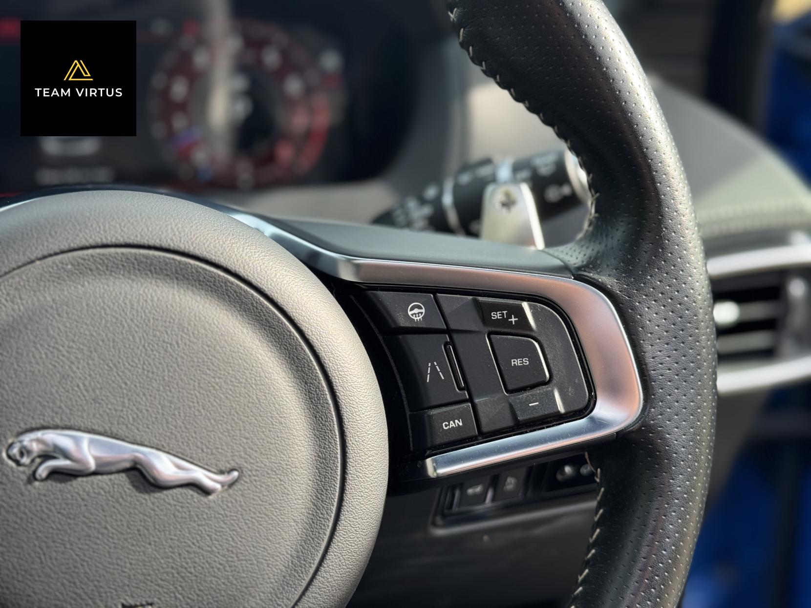 Jaguar F-PACE 5.0 V8 SVR SUV 5dr Petrol Quickshift AWD Euro 6 (s/s) (550 ps)