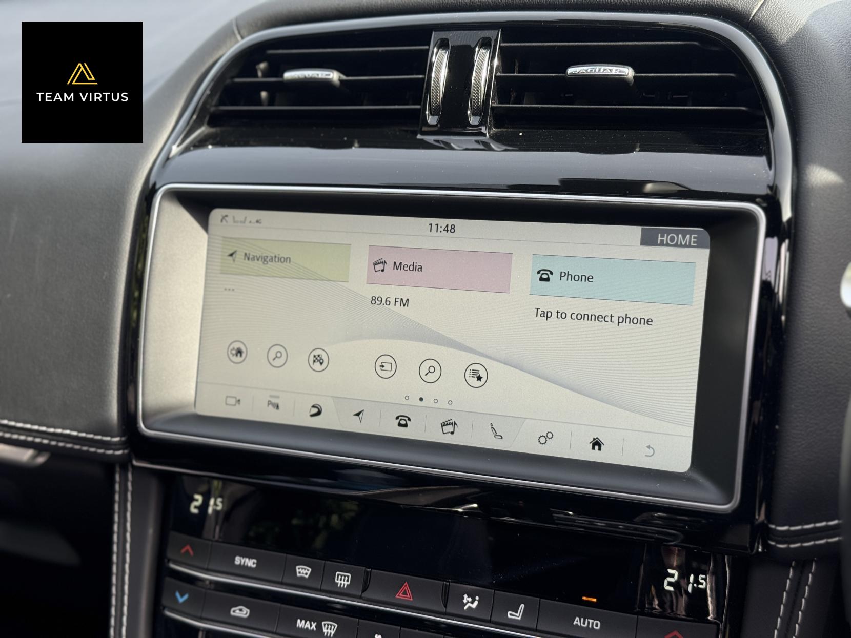 Jaguar F-PACE 5.0 V8 SVR SUV 5dr Petrol Quickshift AWD Euro 6 (s/s) (550 ps)