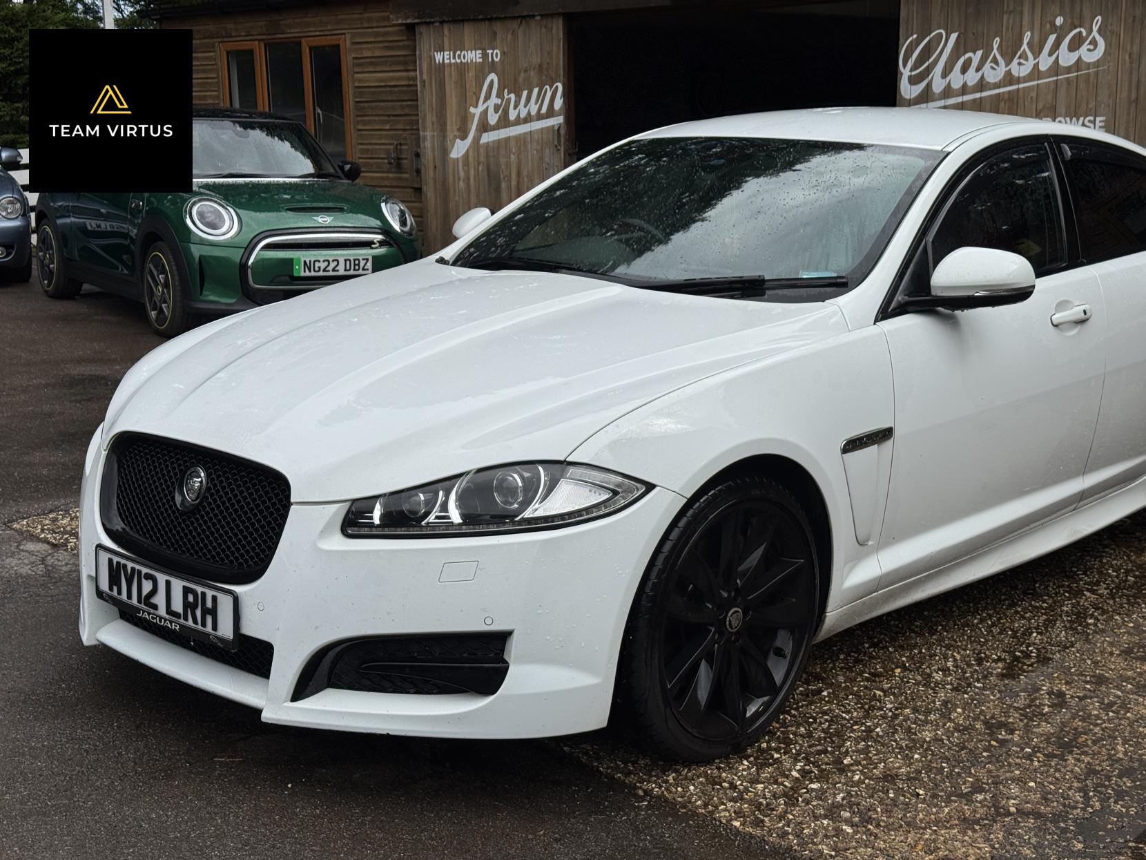 Jaguar XF 3.0d S V6 Portfolio Saloon 4dr Diesel Auto Euro 5 (275 ps)