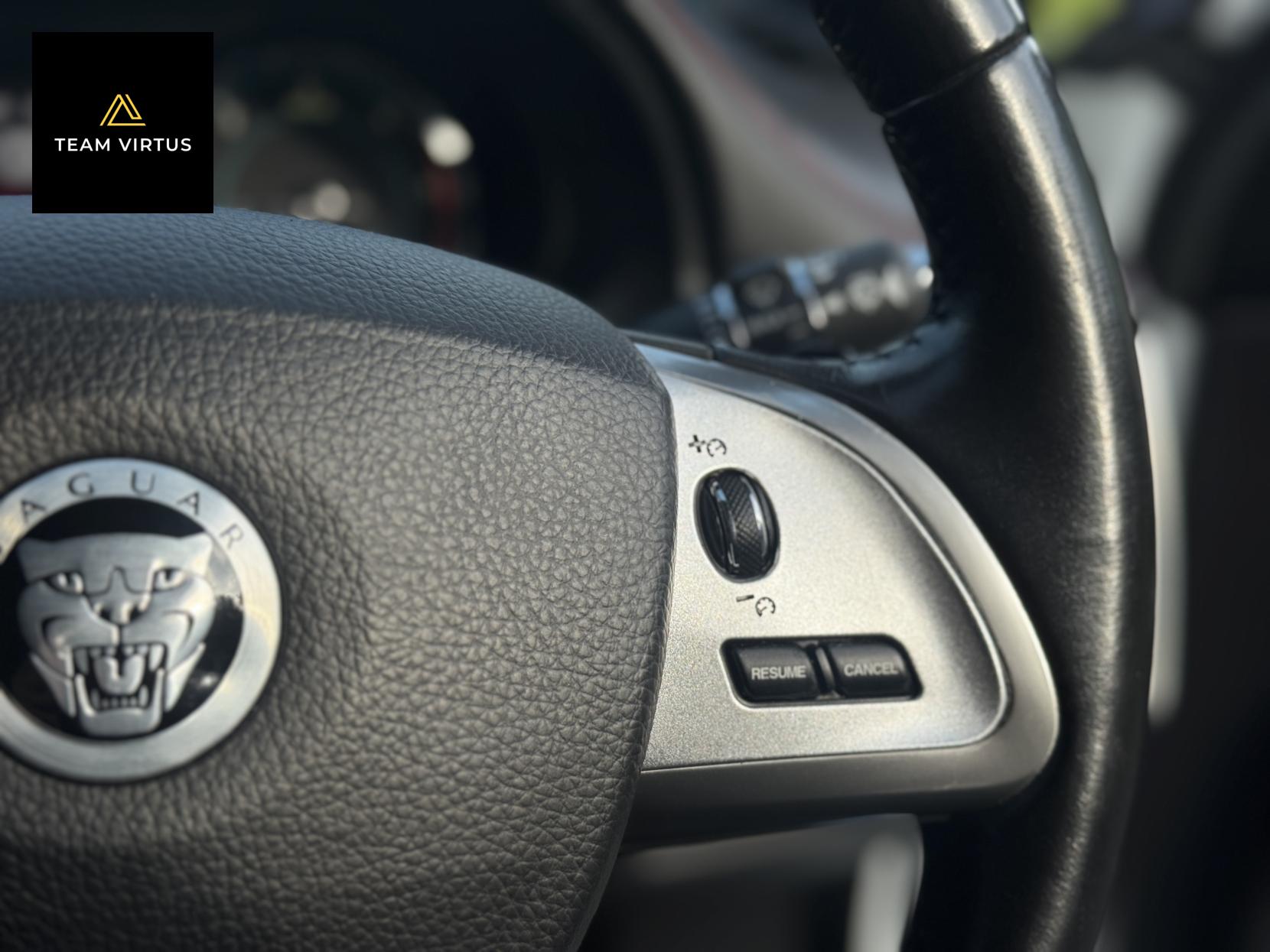 Jaguar XF 3.0d S V6 Portfolio Saloon 4dr Diesel Auto Euro 5 (275 ps)