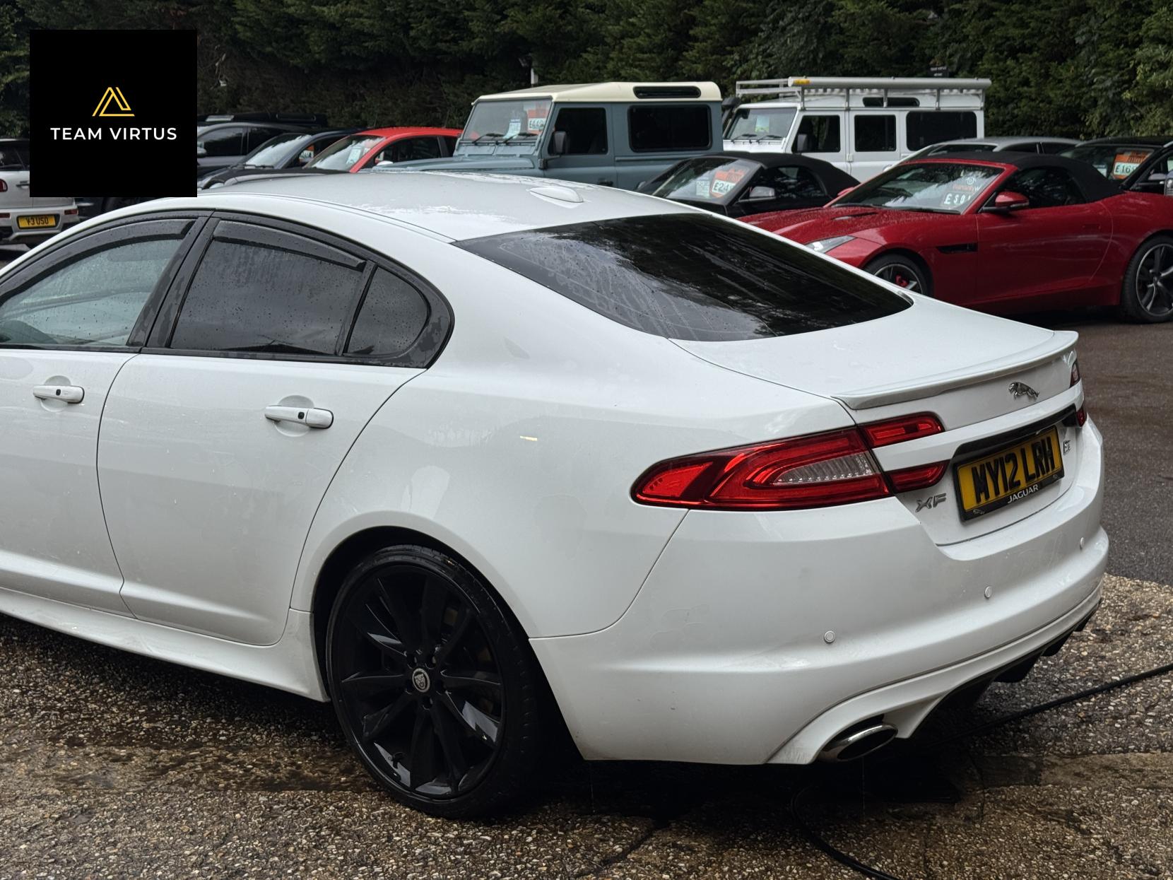 Jaguar XF 3.0d S V6 Portfolio Saloon 4dr Diesel Auto Euro 5 (275 ps)