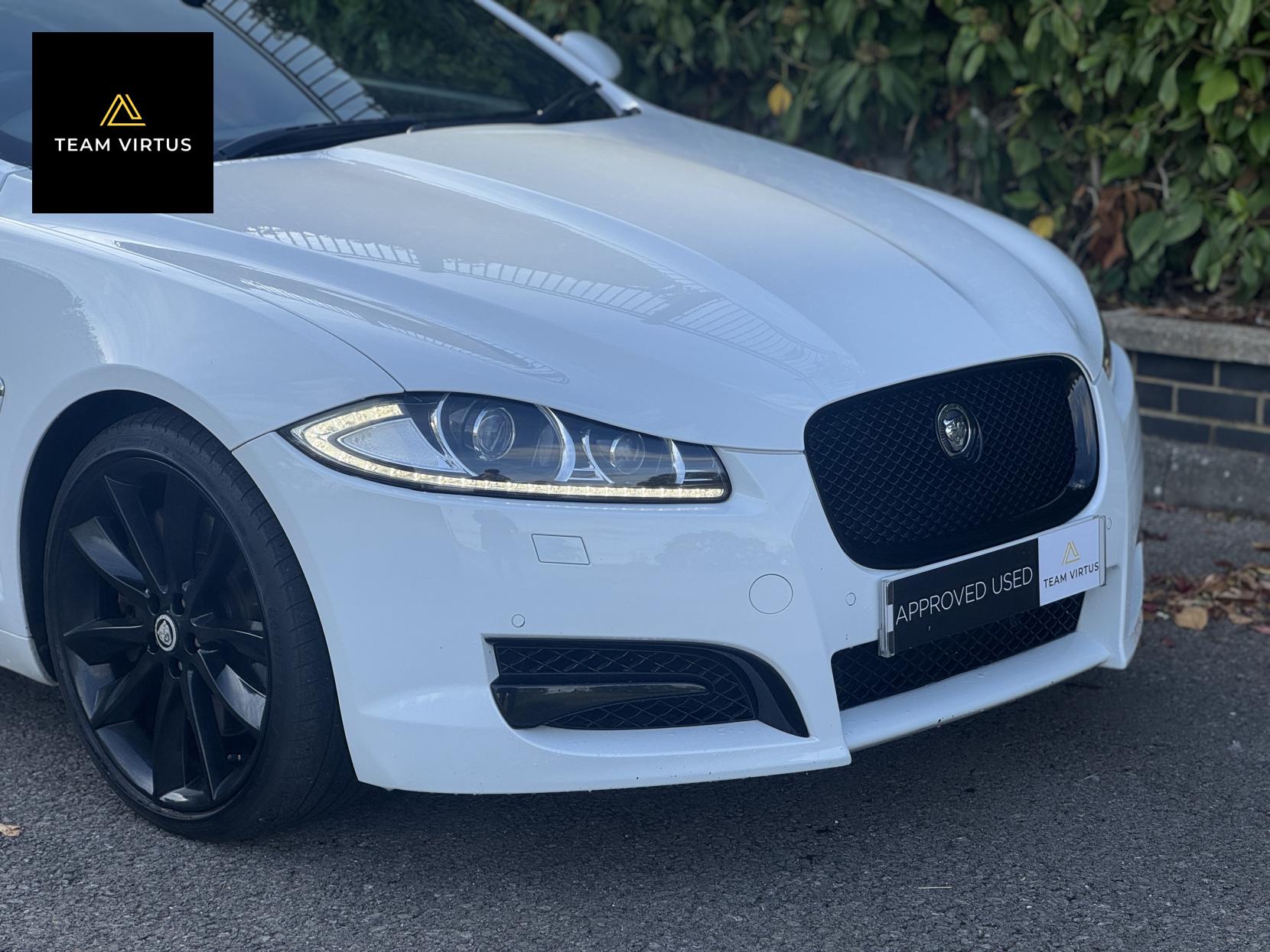 Jaguar XF 3.0d S V6 Portfolio Saloon 4dr Diesel Auto Euro 5 (275 ps)