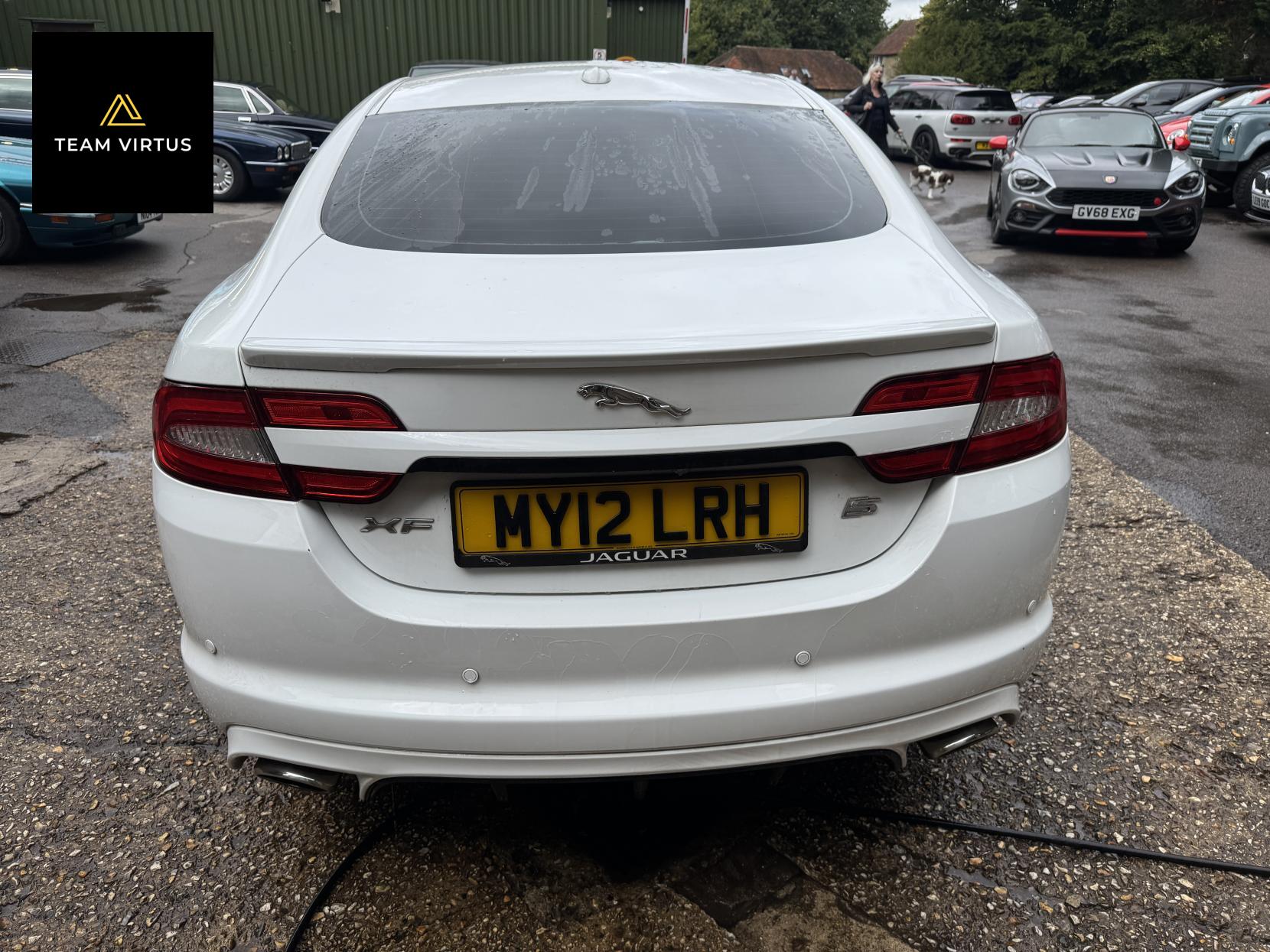 Jaguar XF 3.0d S V6 Portfolio Saloon 4dr Diesel Auto Euro 5 (275 ps)