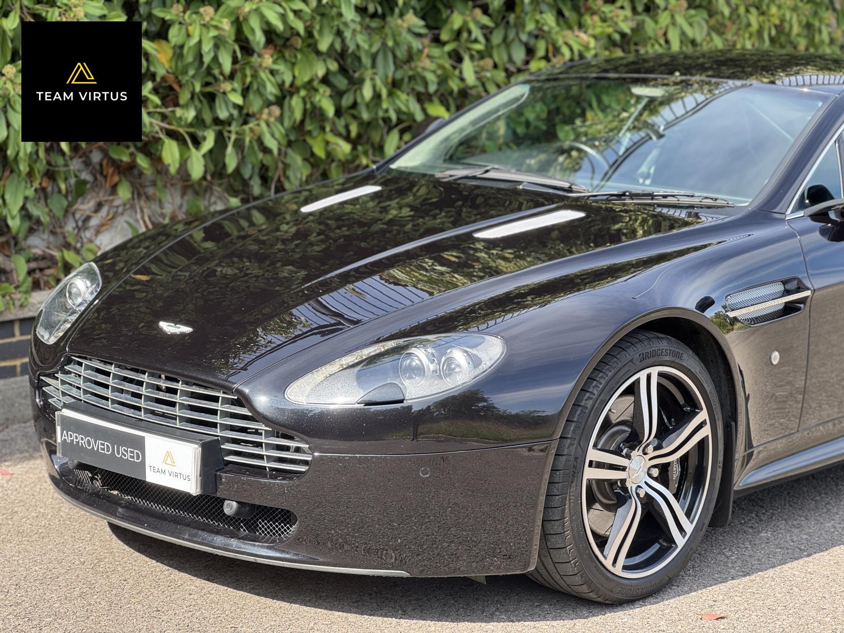 Aston Martin Vantage 4.7 V8 Coupe 2dr Petrol Manual Euro 4 (420 bhp)